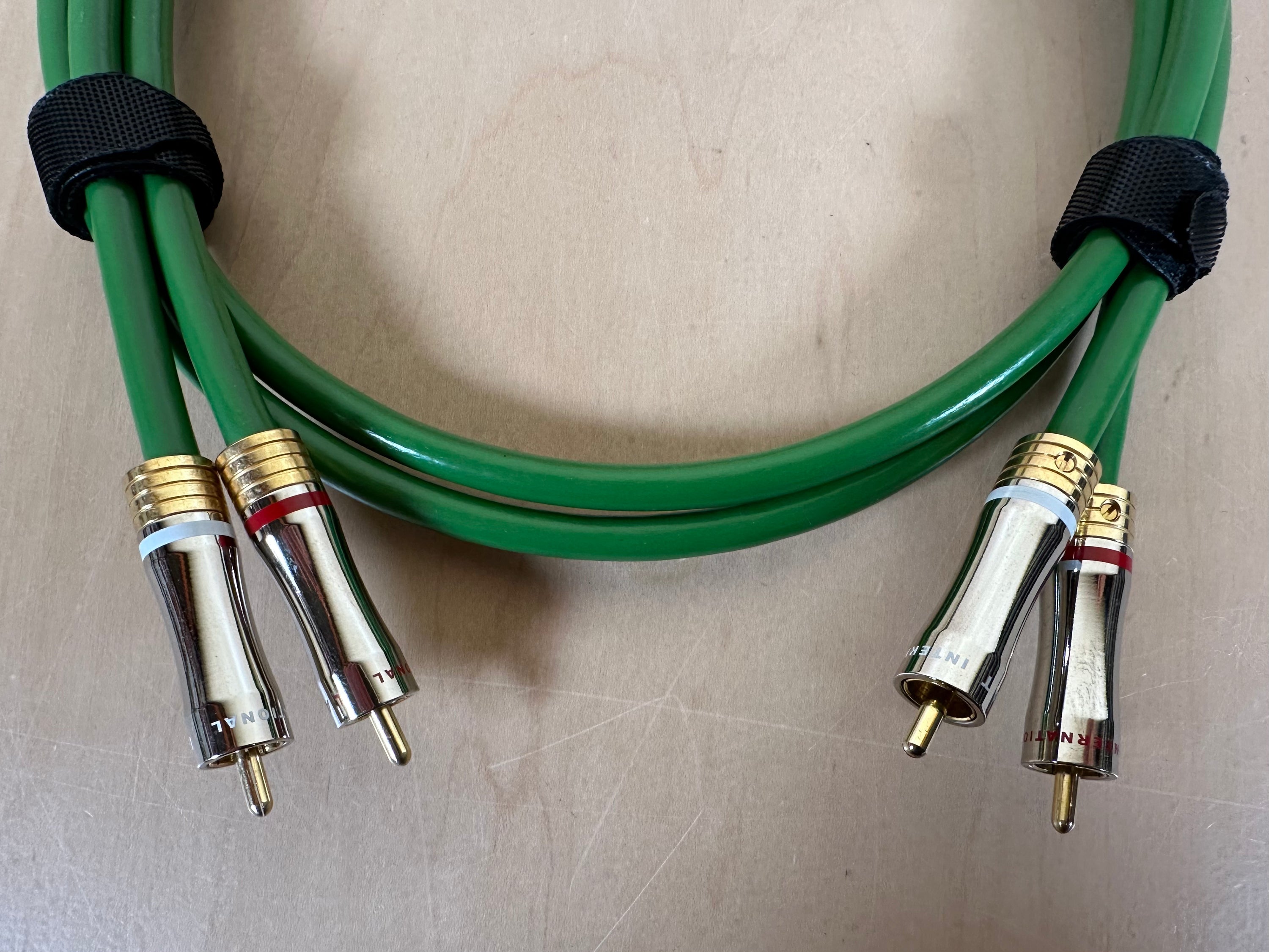 LAT International IC-50 RCA Interconnects 1 meter