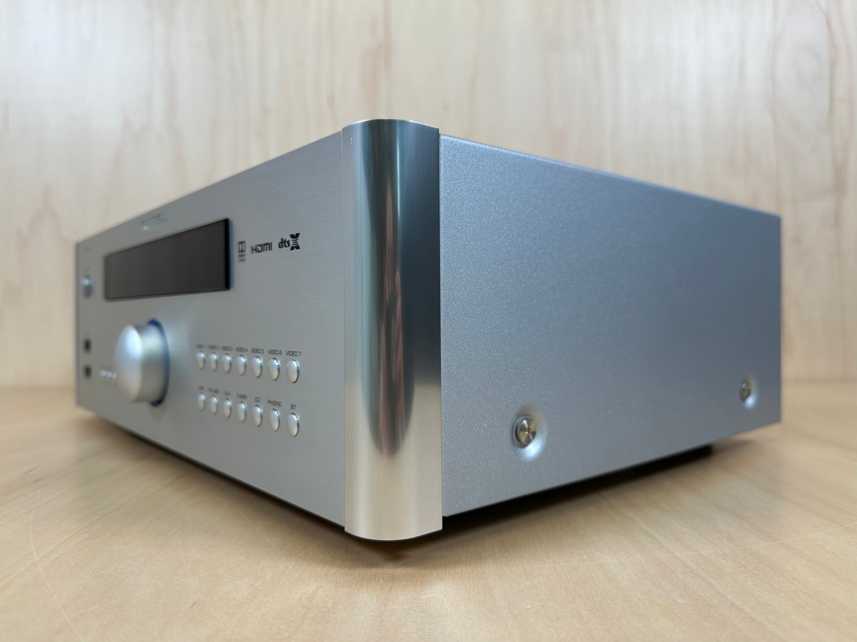 Rotel RSP-1576 Preamplifier Surround Sound Processor w/Box and Remote Silver