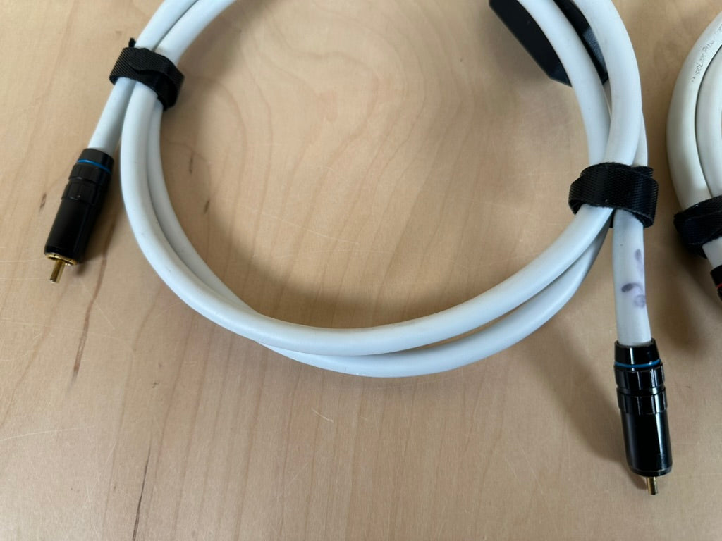 Transparent MusicLink Plus RCA Interconnects 1.5 meters