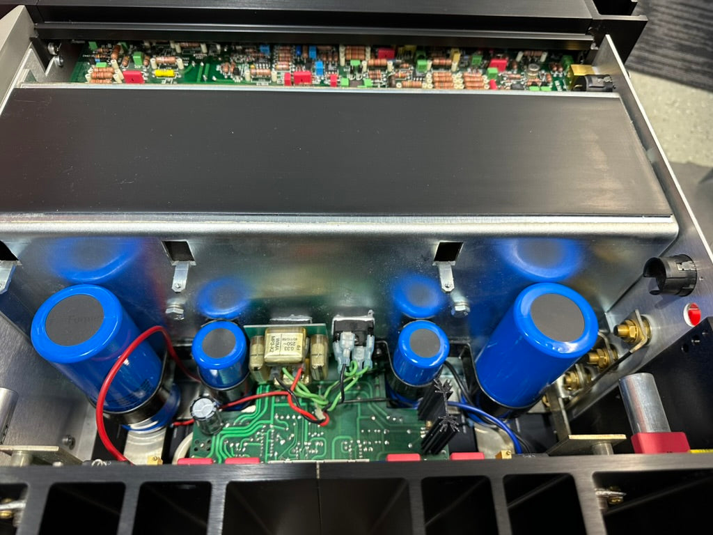 Mark Levinson 331 Dual Monaural Amplifier Recapped and Serviced