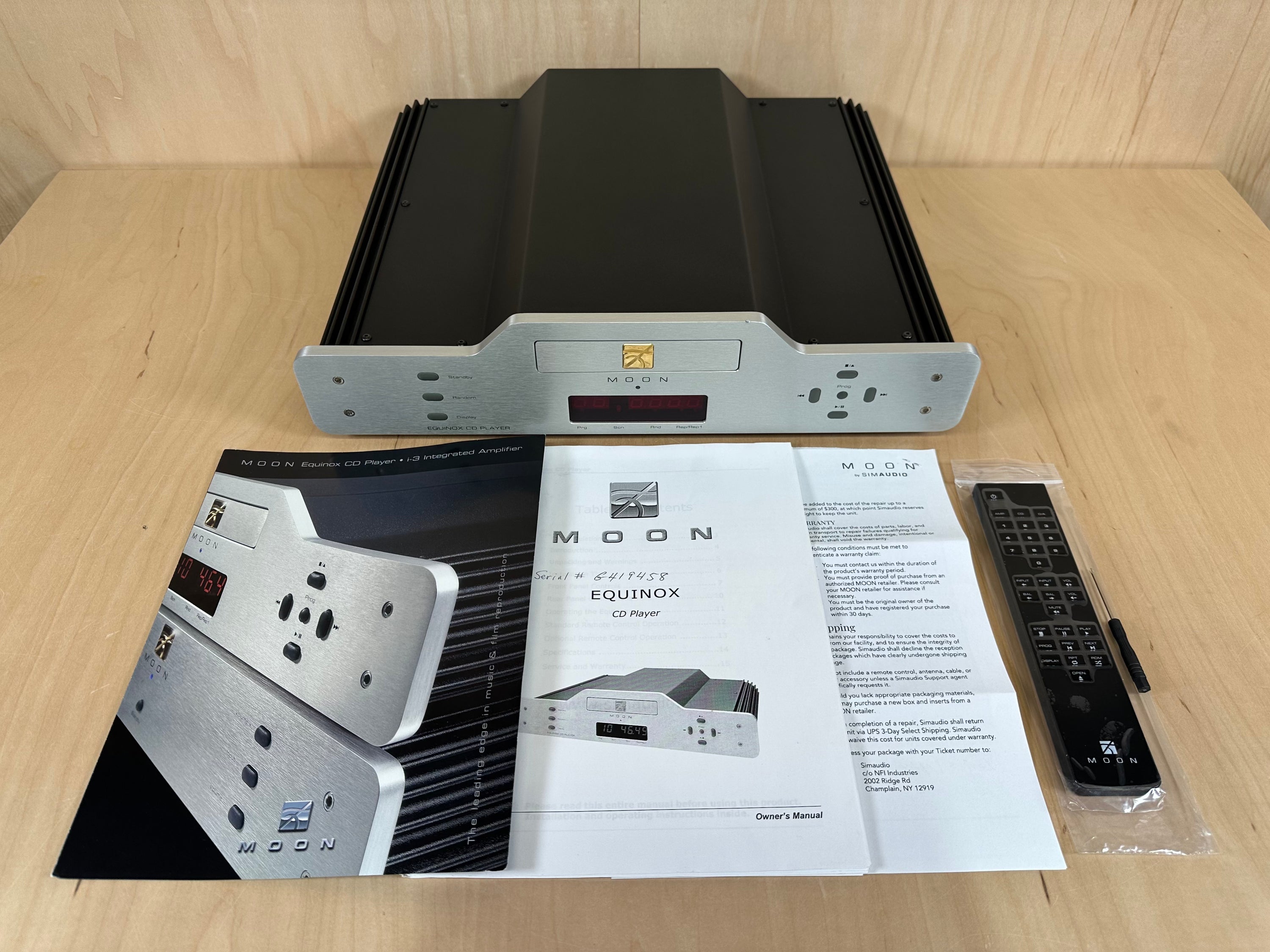 Simaudio Moon Equinox CD Player w/Remote and Factory Box