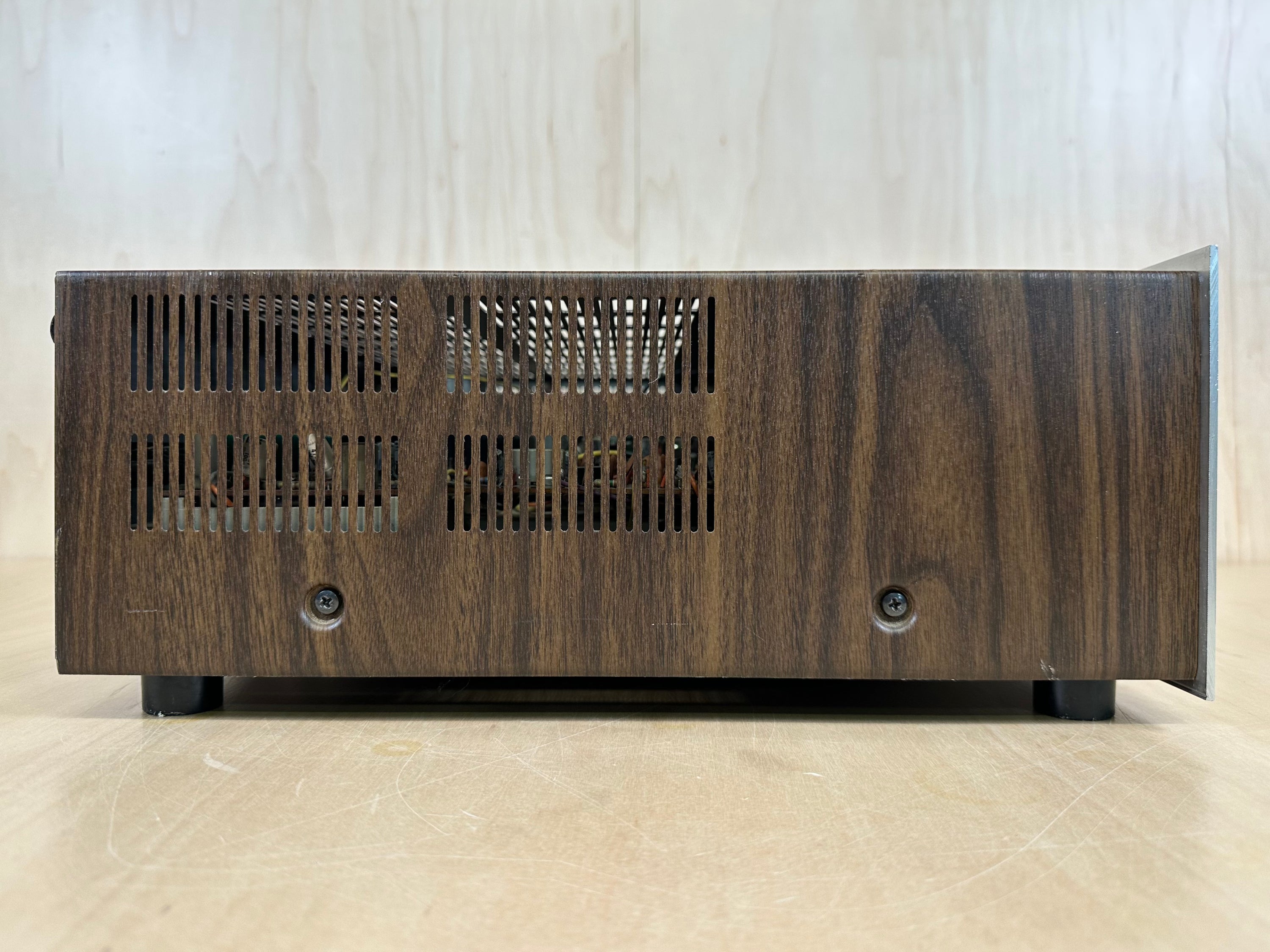 Marantz Model 2215 Receiver