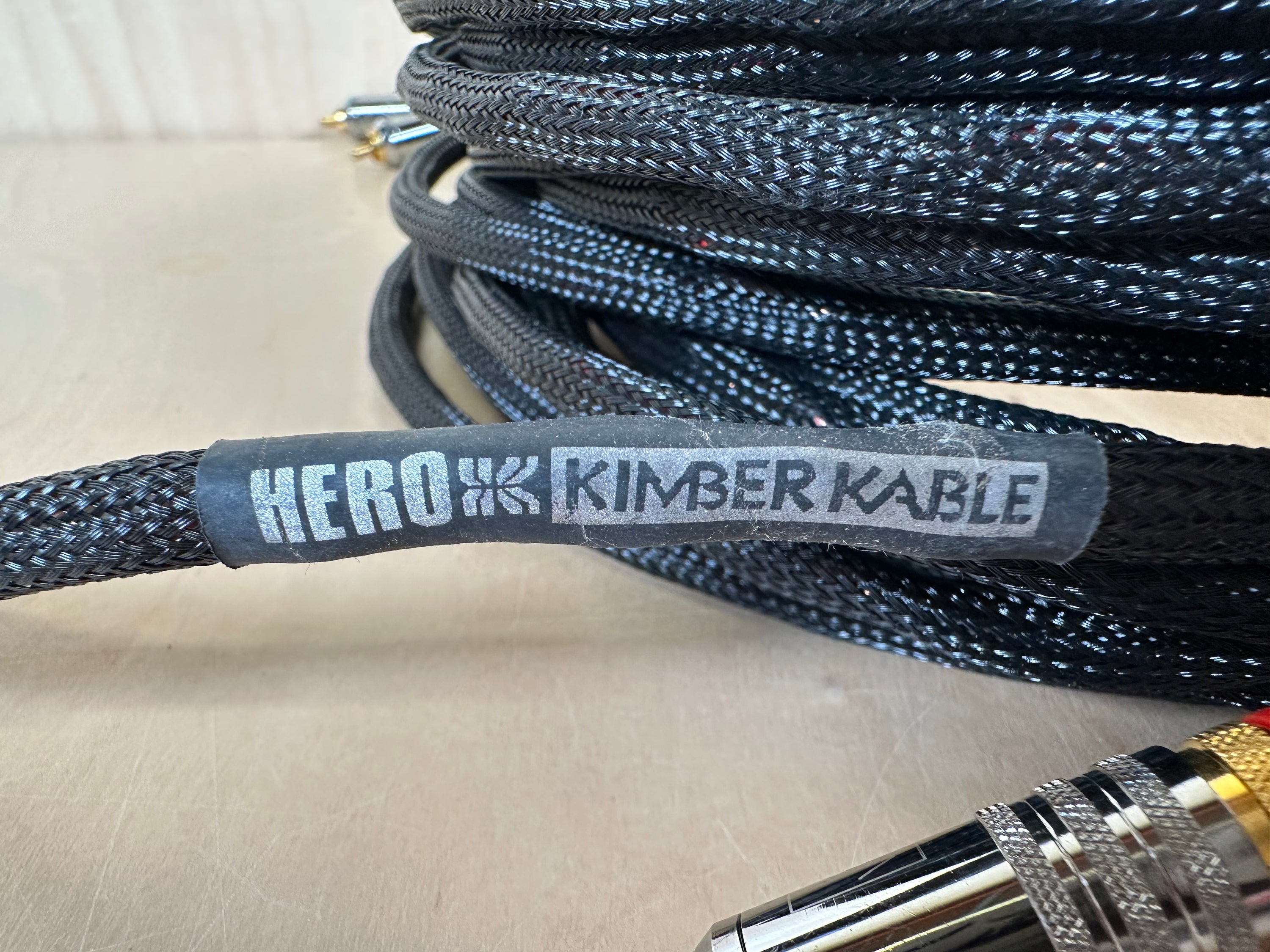 Kimber Kable Hero RCA Interconnects w/WBT-0108 Connectors 8 Meter Pair