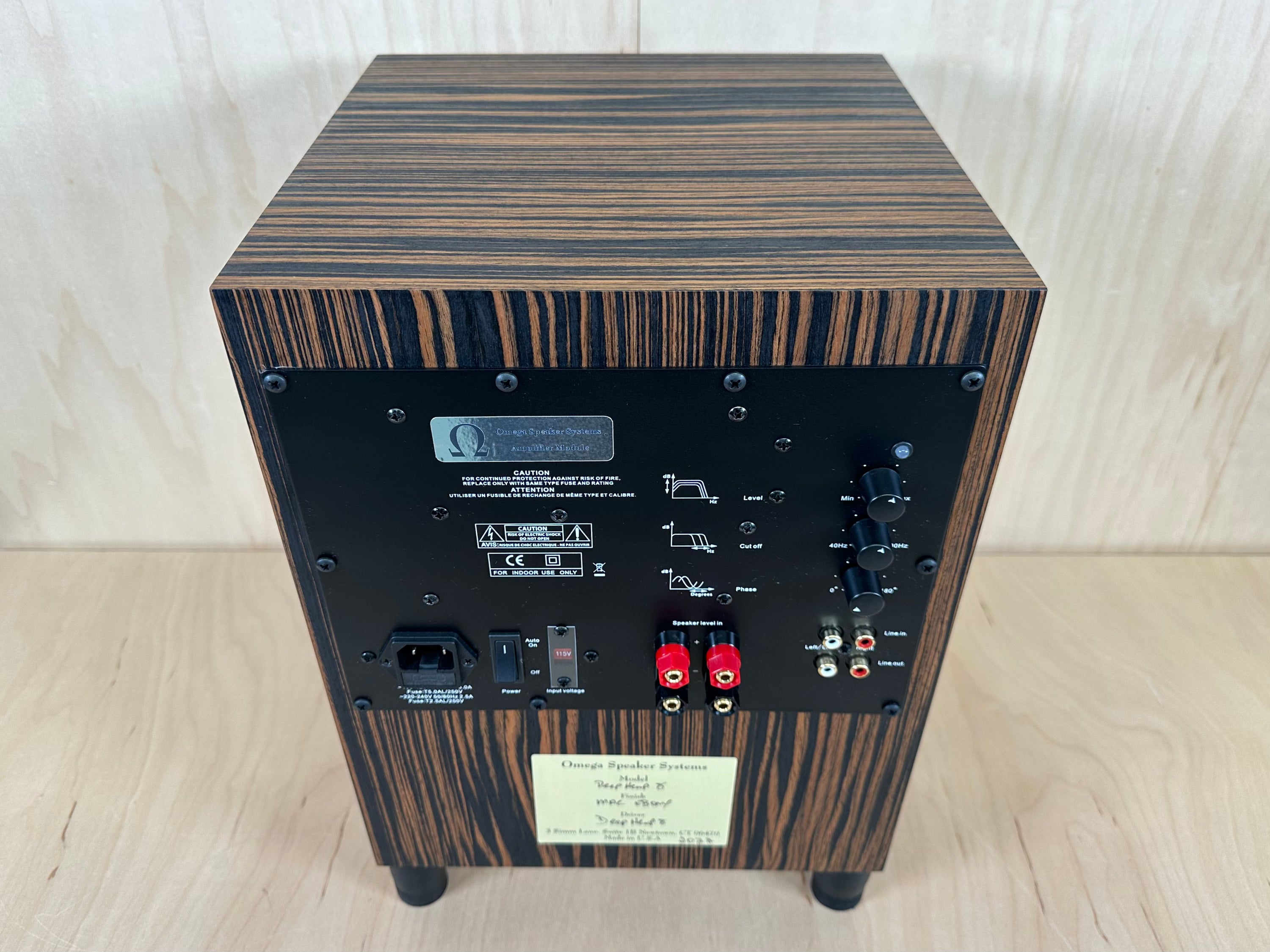 Omega Speaker Systems Deep Hemp 8 Macassar Ebony 2022 Subwoofer