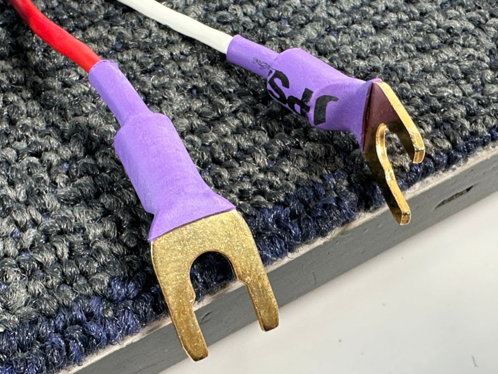 JPS Labs Ultraconductor 2 Speaker Cables 8 Foot Spade Ends