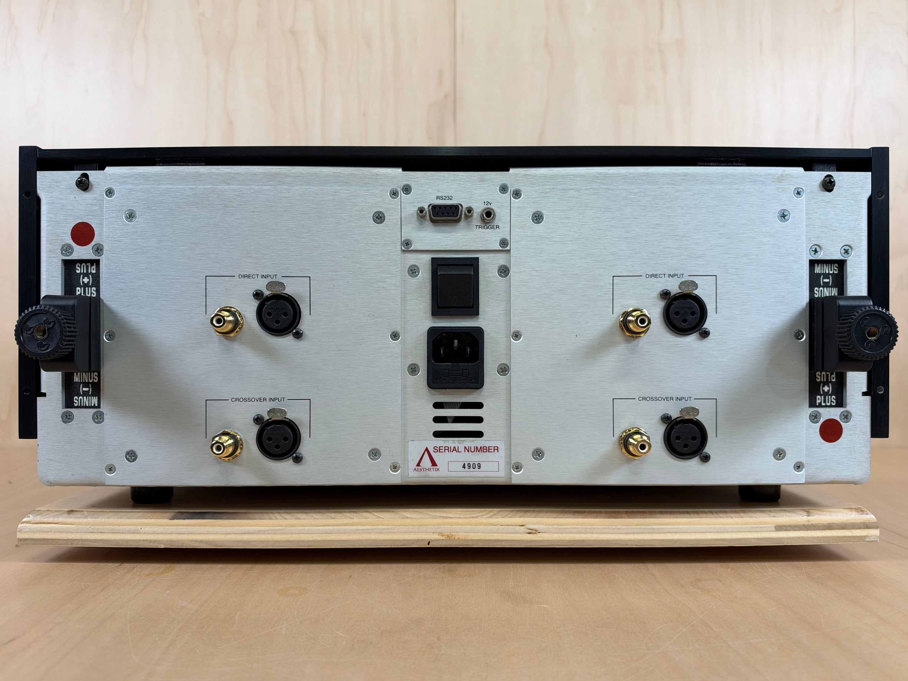 Aesthetix Atlas Signature Stereo Power Amplifier