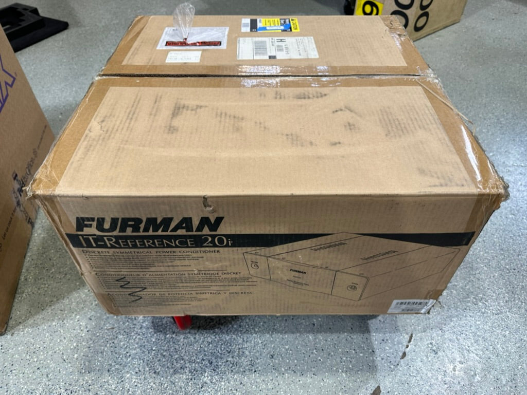 Furman IT-REFERENCE 20i Discrete Symmetrical AC Power Conditioner (20A, 120 VAC) w/Factory Box