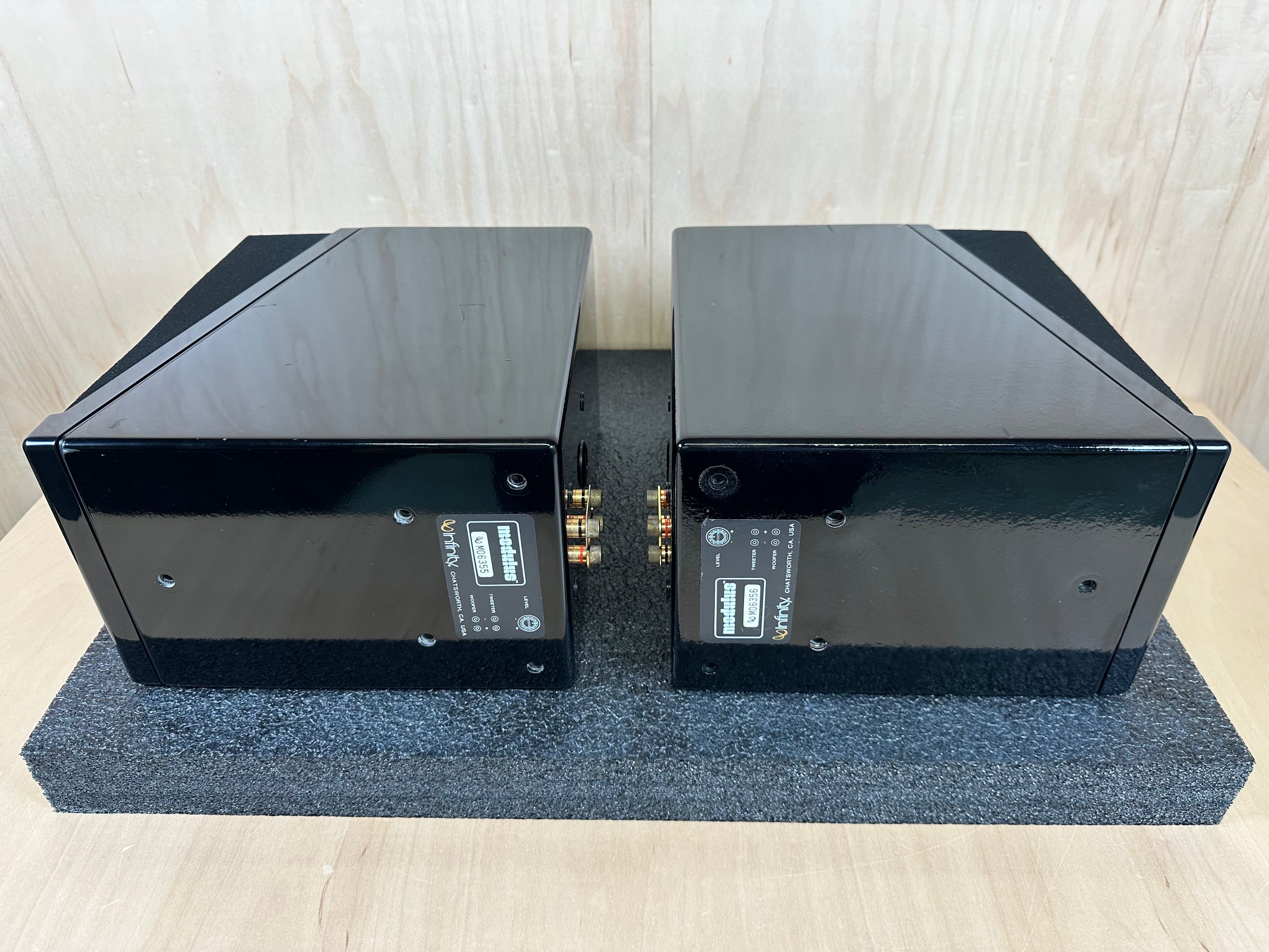 Infinity Modulus Speakers w/Emit K Ribbon Tweeters