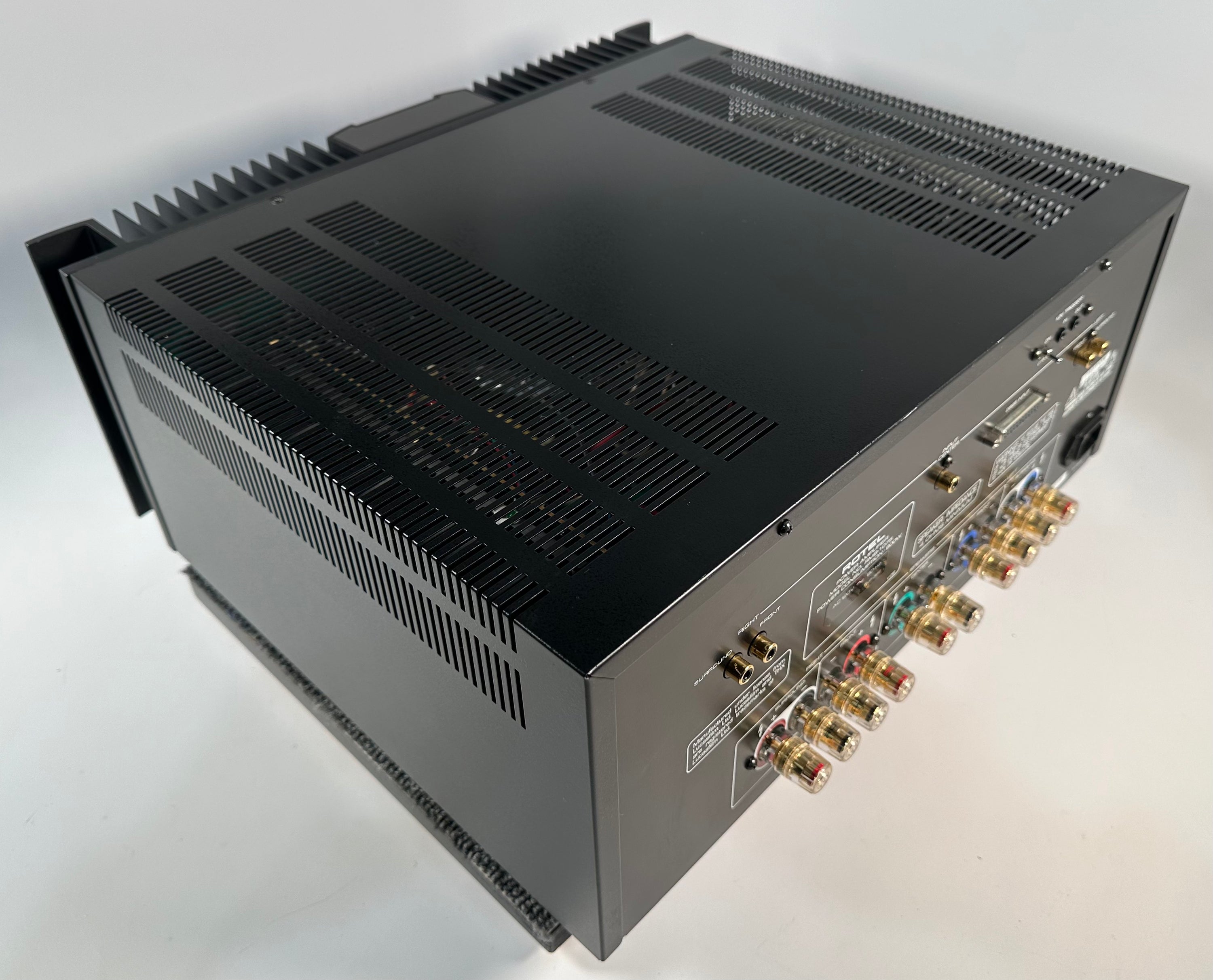 Rotel RMB-1075 5-Channel Power Amplifier 120W/CH @ 8-Ohm All Black Version