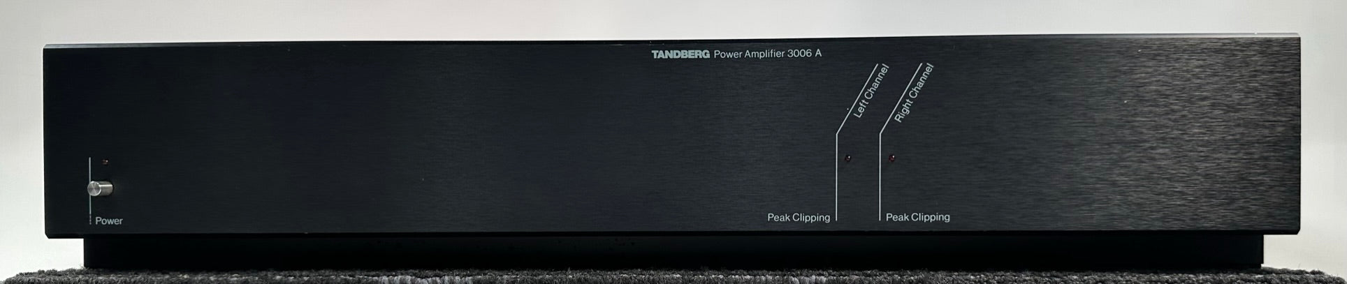 Tandberg 3006A Power Amplifier