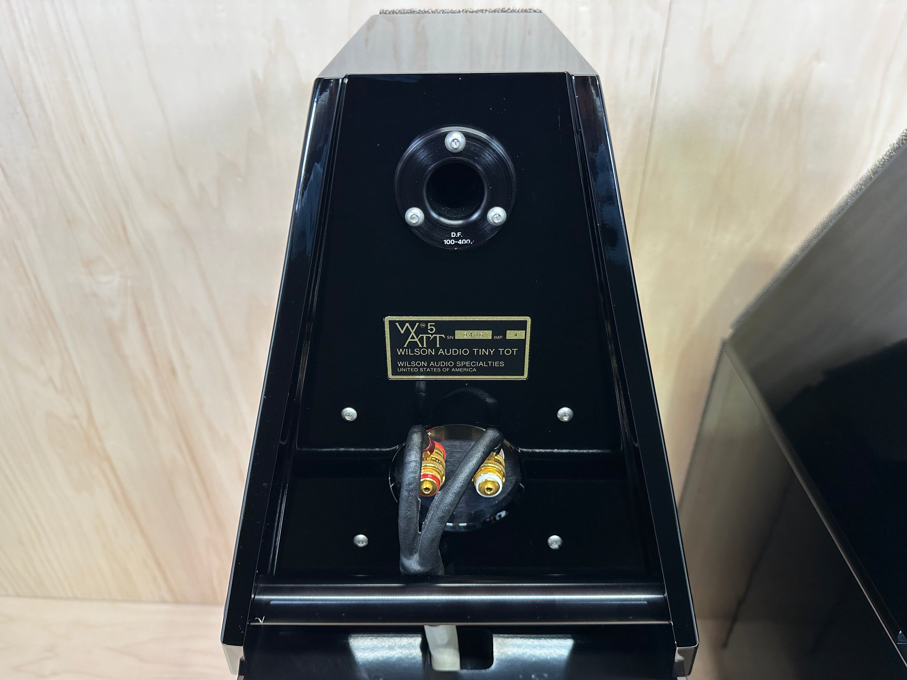 Wilson Audio Watt Puppy 5 w/Crates