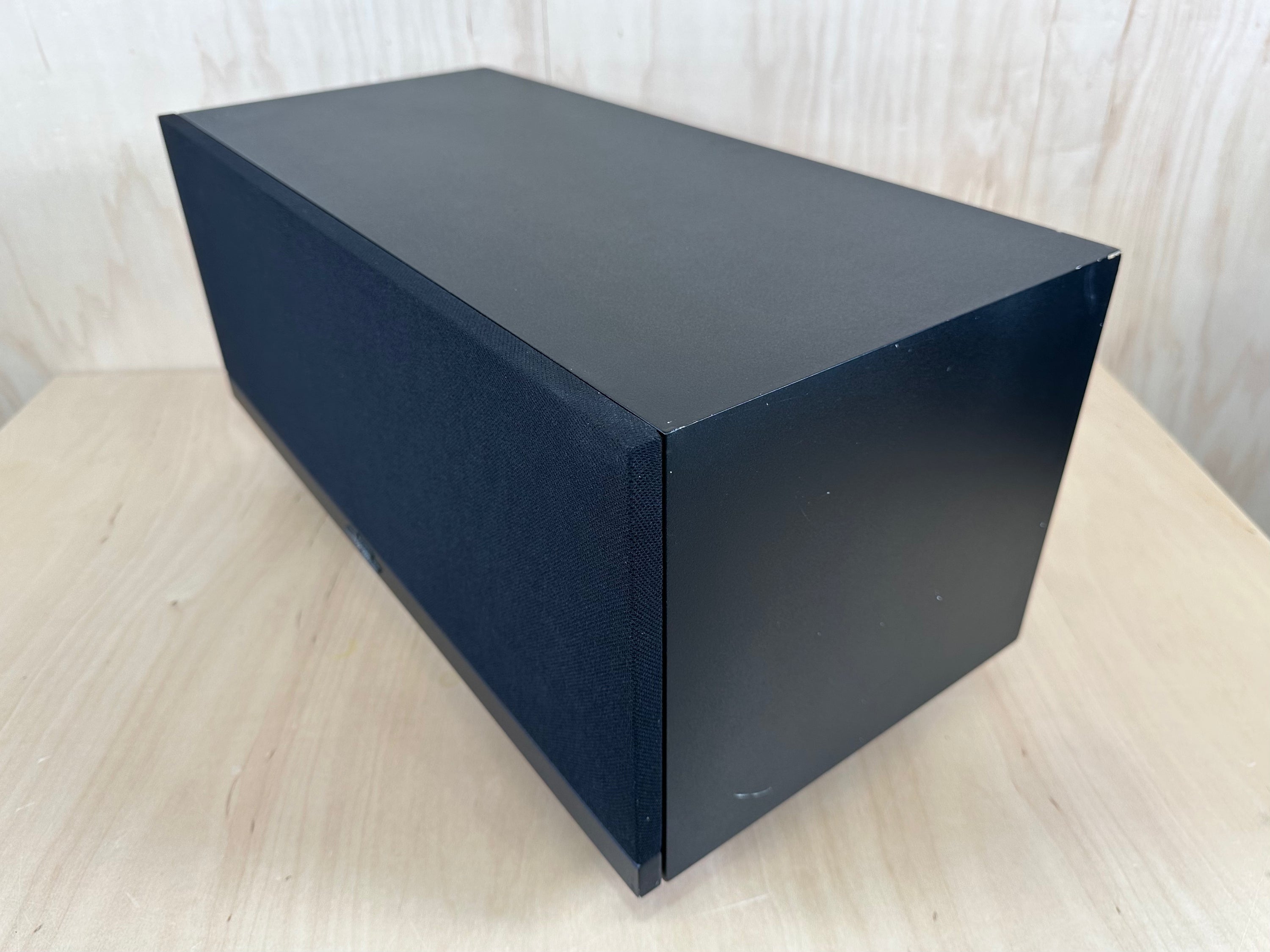 Apogee Acoustics Perseus Speaker