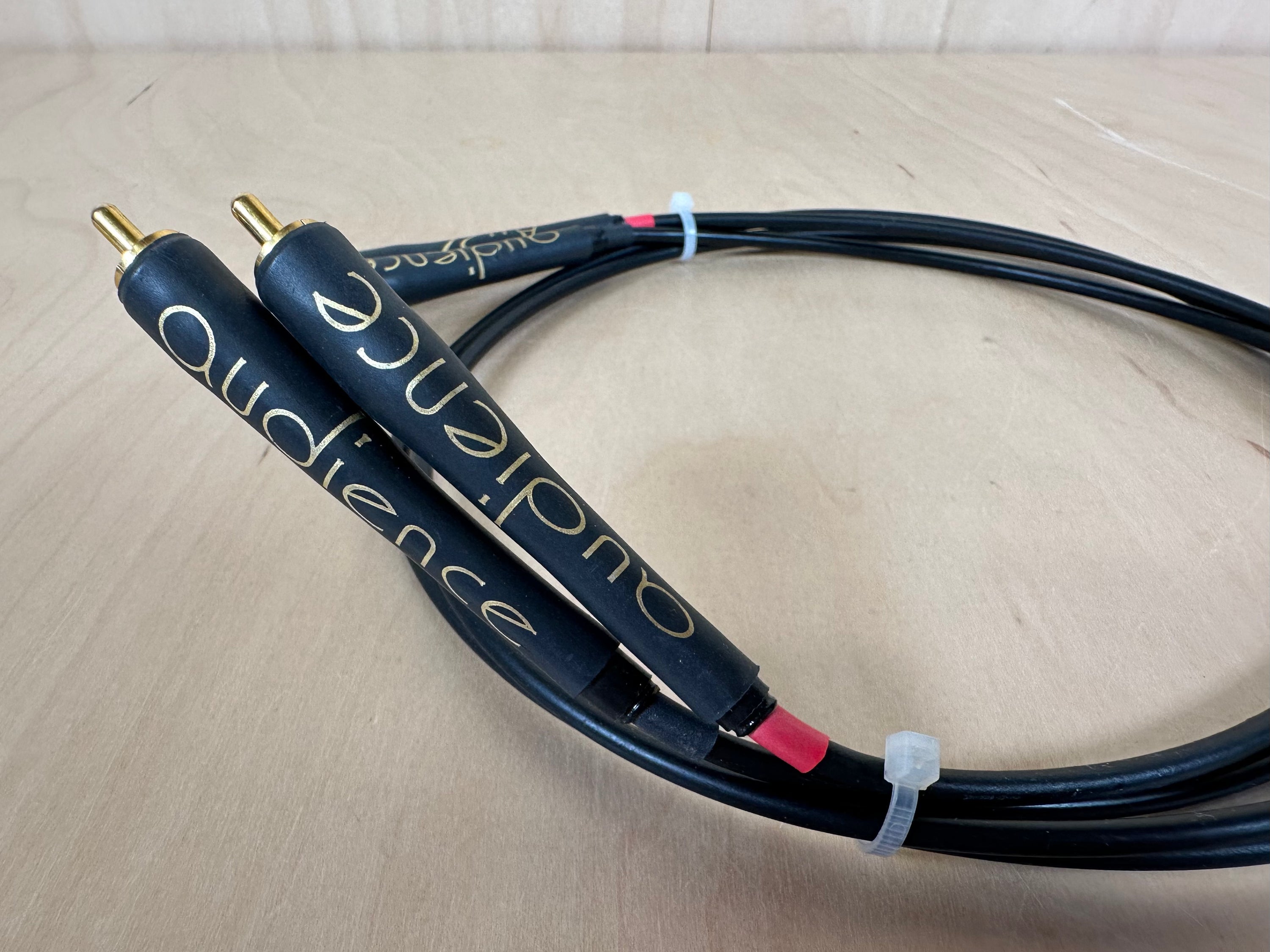 Audience AU24 RCA Interconnects 1 Meter Pair