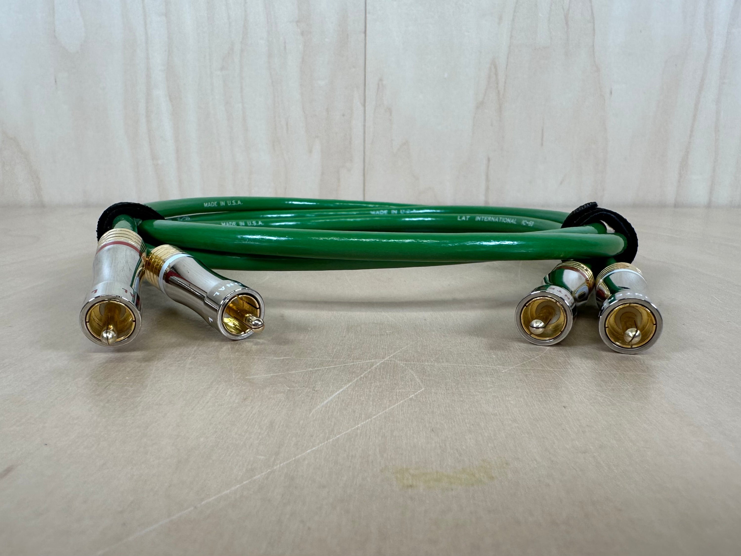 LAT International IC-50 RCA Interconnects 1 meter