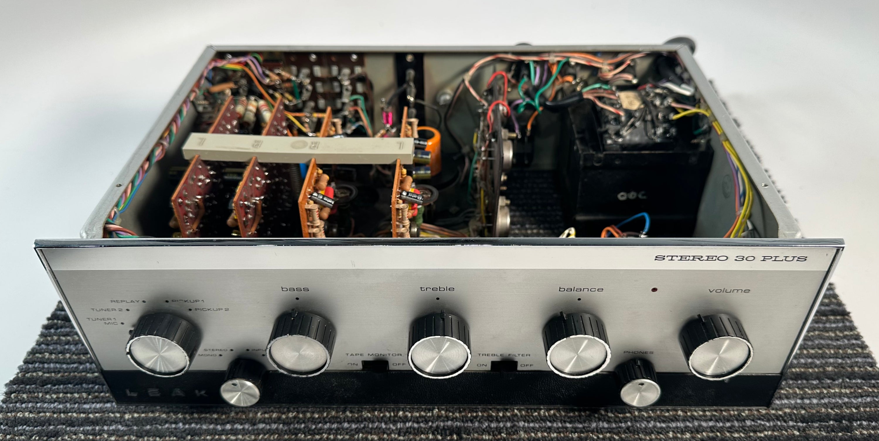 Leak Stereo 30 Plus Integrated Amplifier