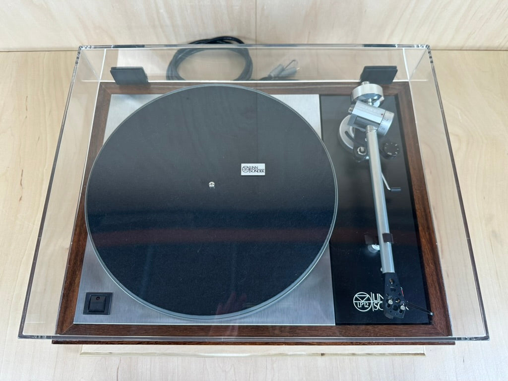 LP12 Linn Sondek Turntable w/Dynavector Karat 19A MKII