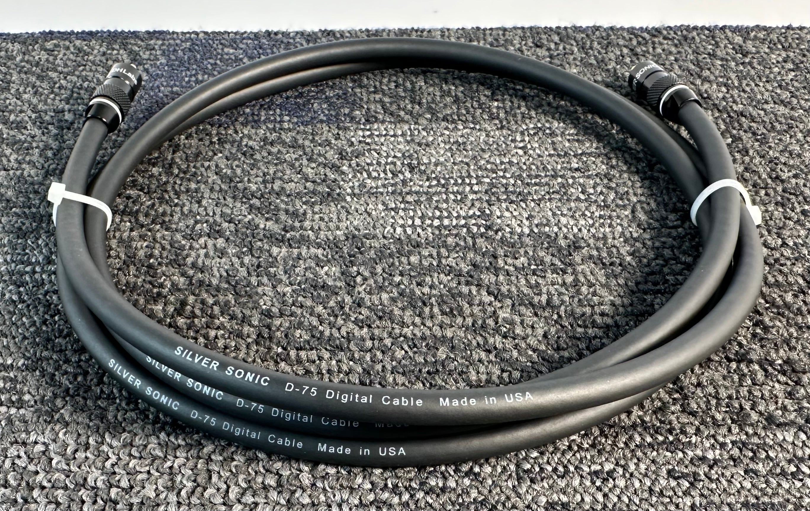 DH Labs Silver Sonic D-75 Digital Coax Audio Cable RCA To RCA 1.5 Meter