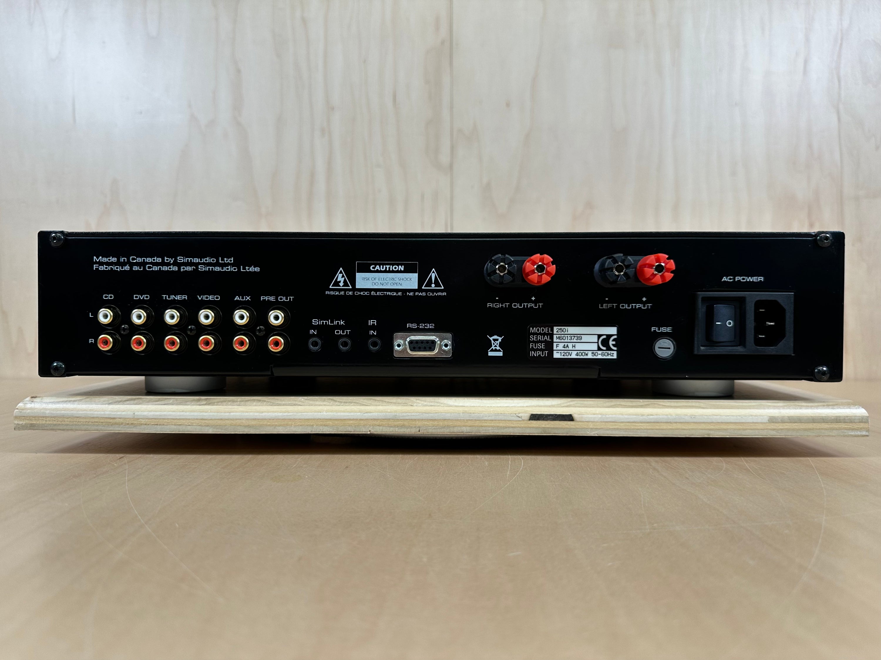 Simaudio Moon 250i Integrated Amplifier