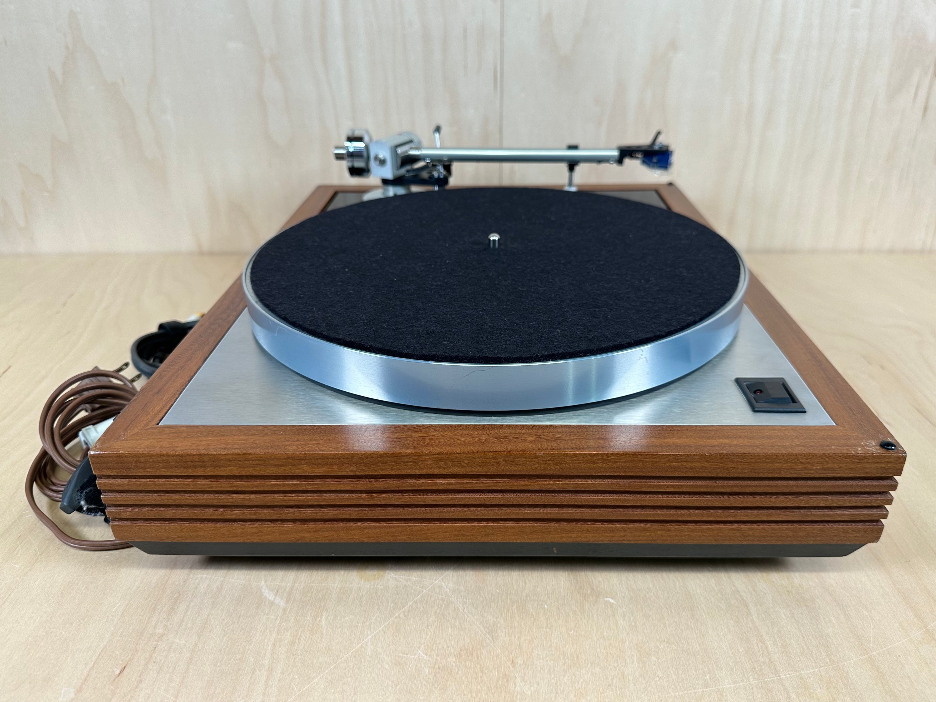 Linn LP12 Turntable w/Linn Ittok LV II Serviced