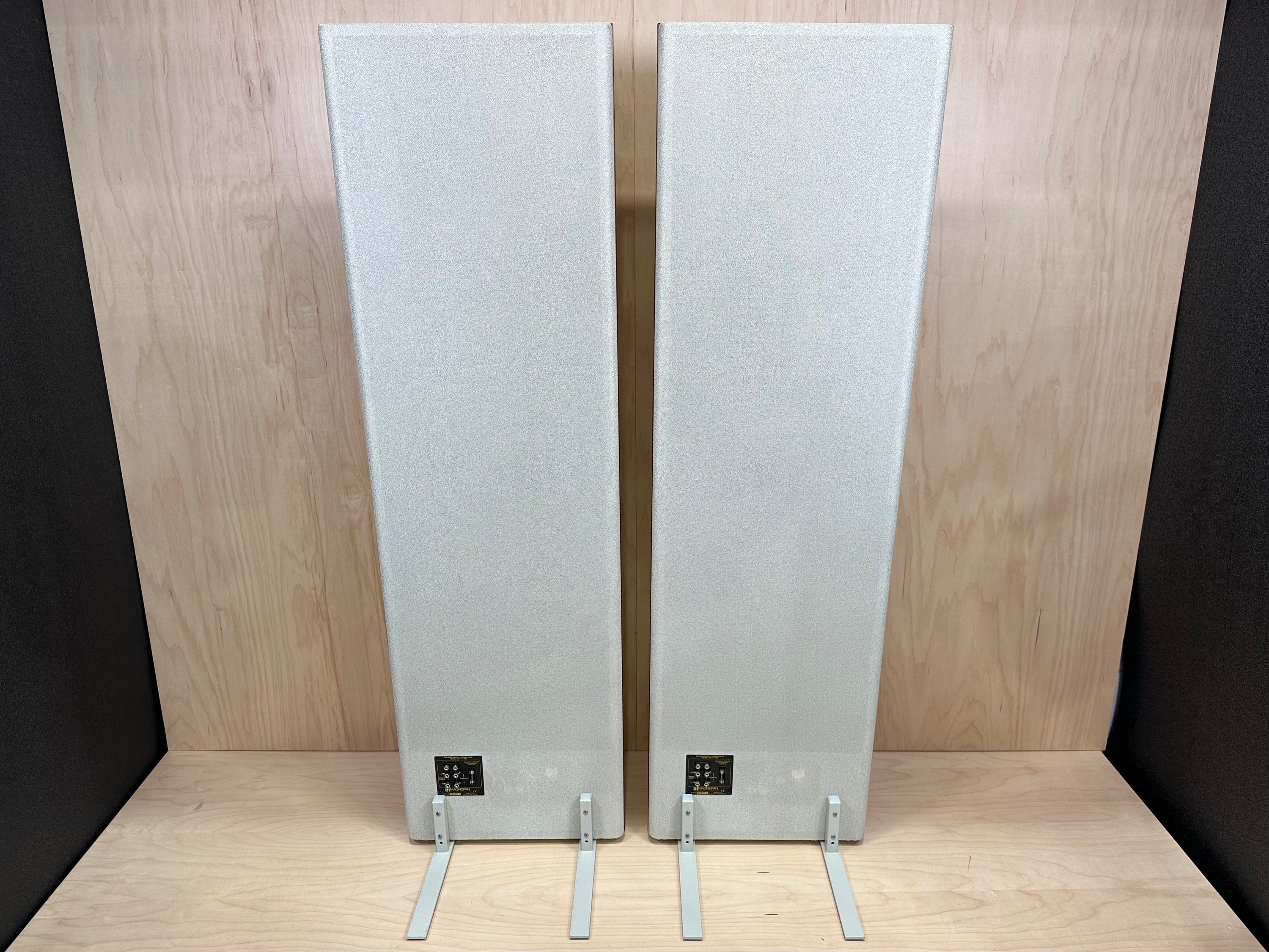 Magnepan Magneplanar MG-1.6/QR Speakers