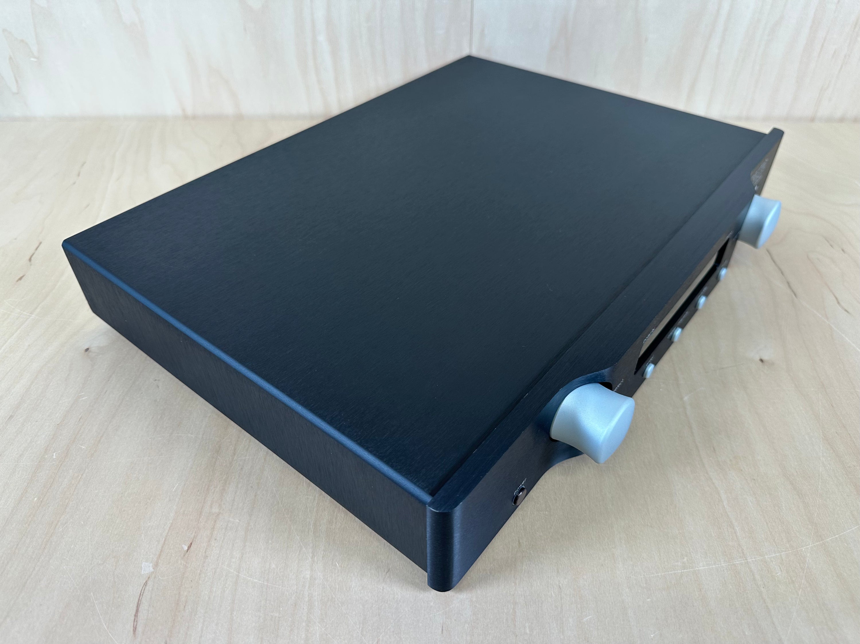 Mark Levinson 326S Preamplifier w/Remote