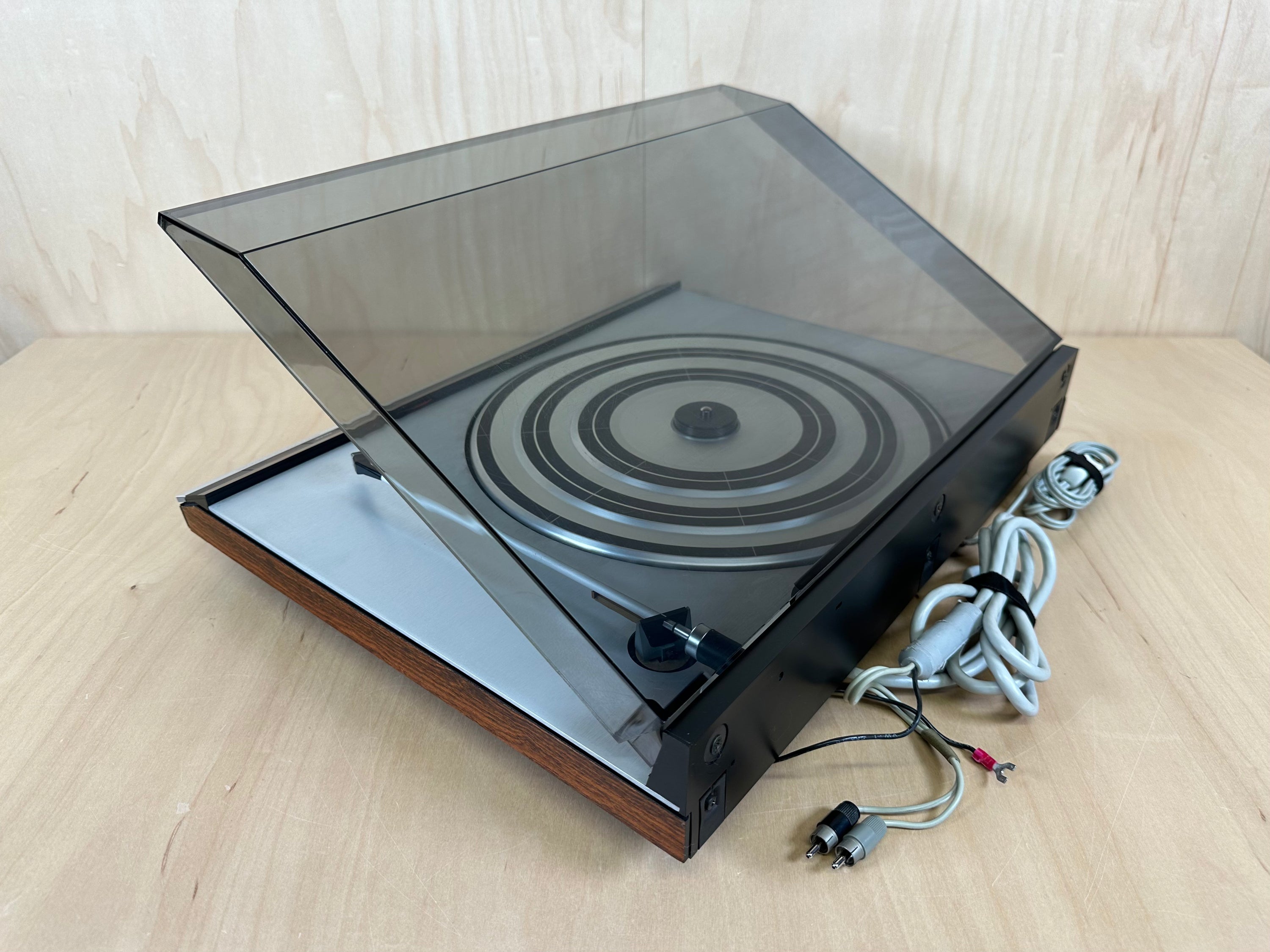 Bang & Olufsen Beogram 3404 Turntable w/MMC20EN Cartridge