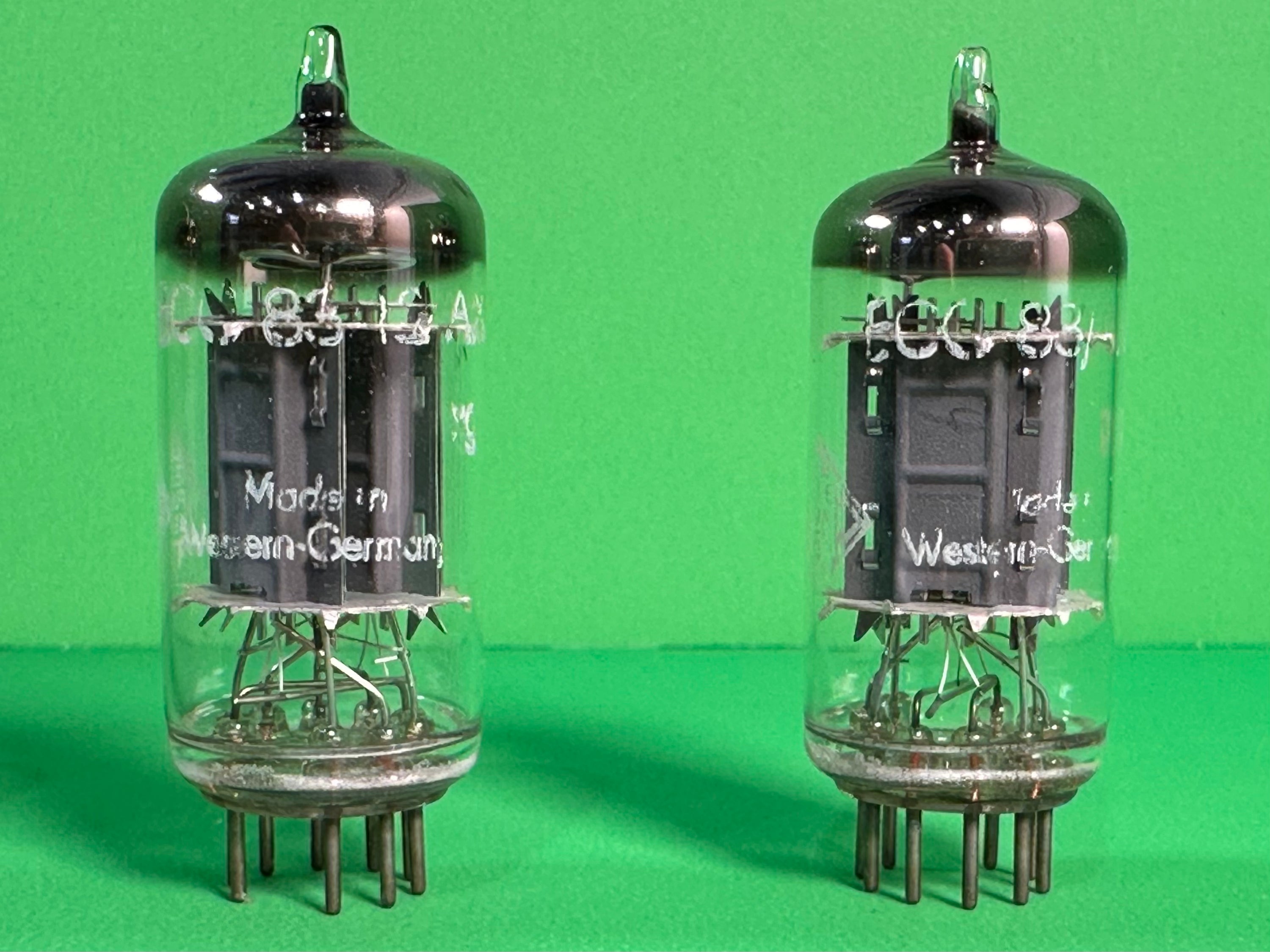 Telefunken ECC 83/12AX7 Tubes Ribbed Plate X 4 Made In West Germany