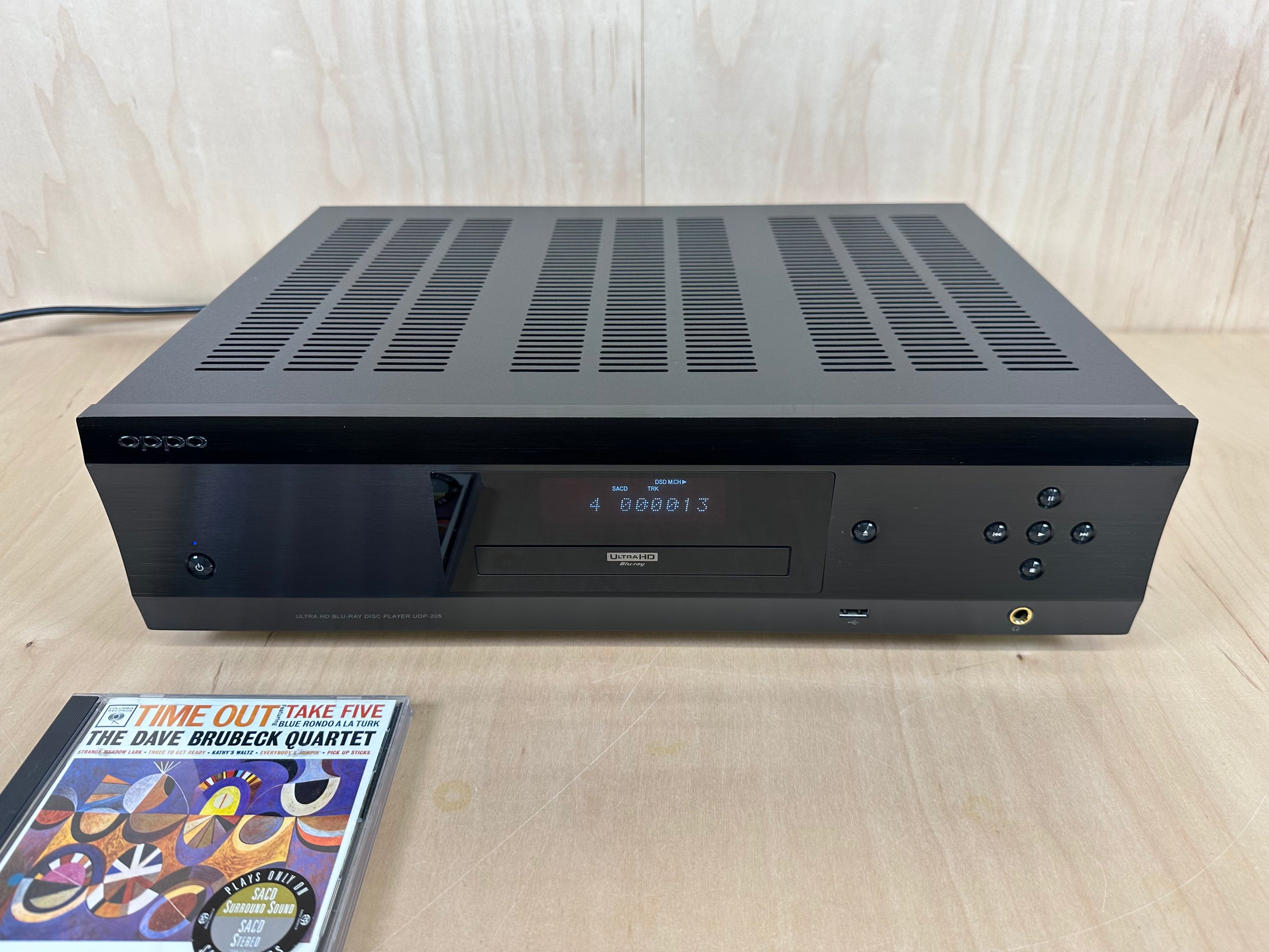 OPPO UDP-205 4K UltraHD AUDIOPHILE SACD Blu-Ray DVD Player