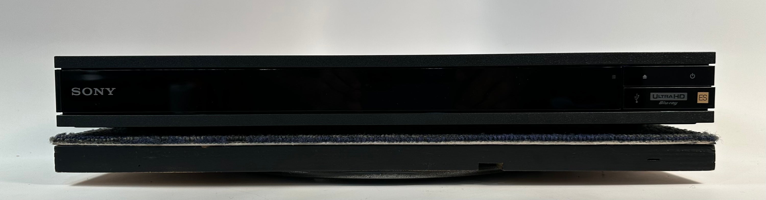 Sony UBP-X1100ES Ultra HD Blu-Ray/DVD Player for Parts/Repair