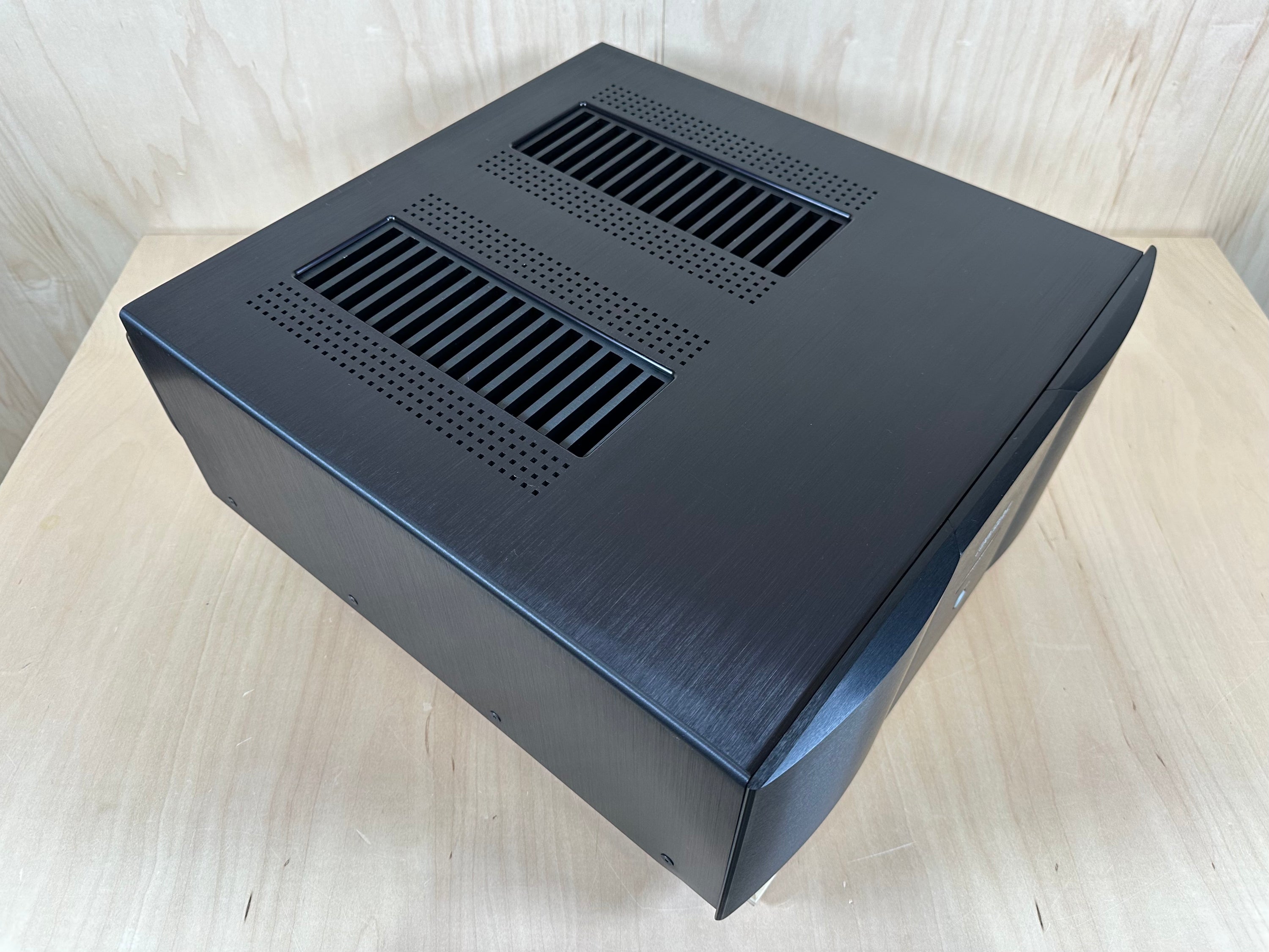 Mark Levinson 532H Power Amplifier