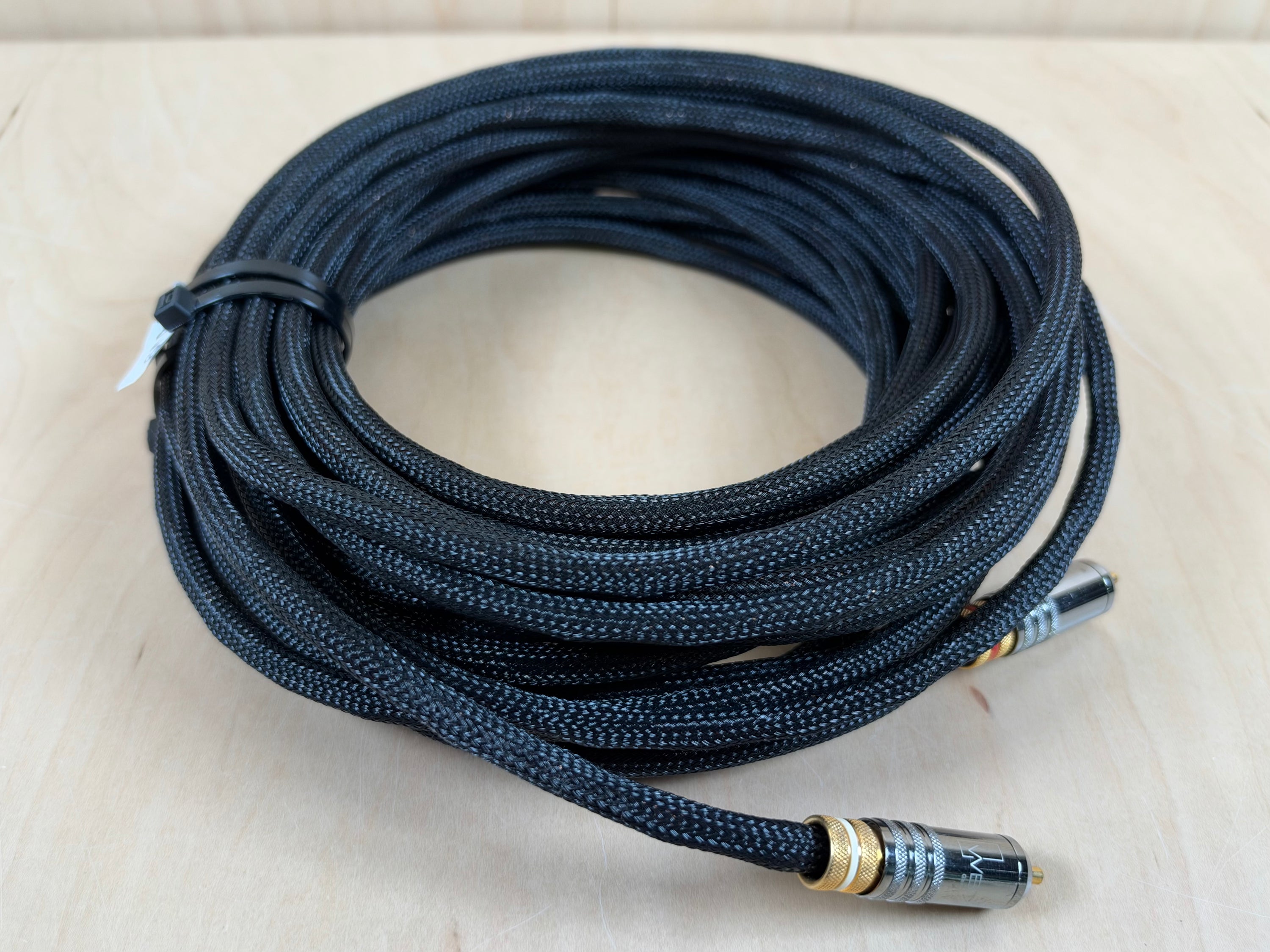 Kimber Kable Hero RCA Interconnects 6 Meter Pair w/WBT-0108 Fittings