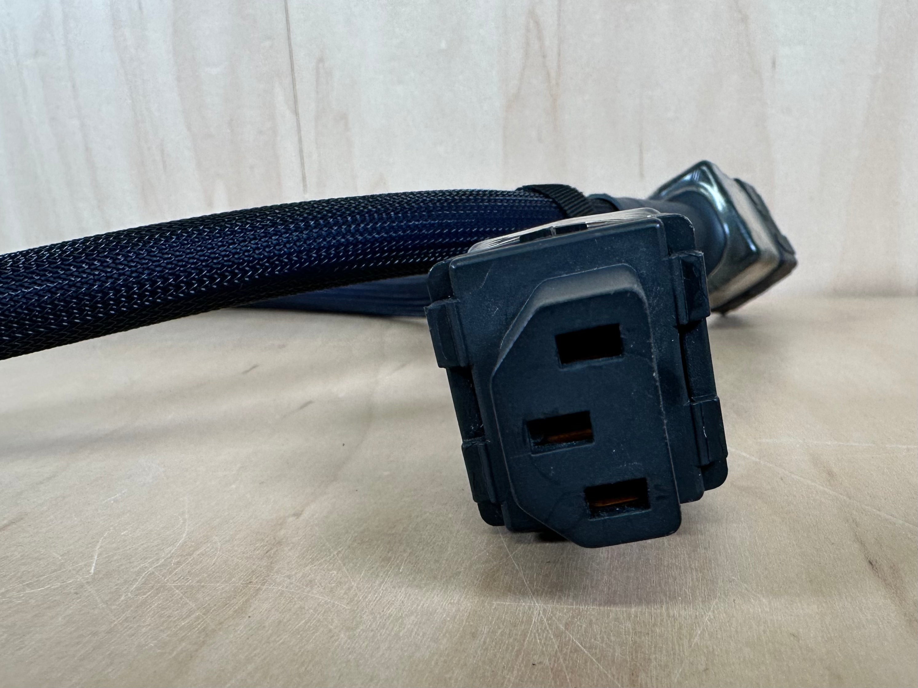 Harmonic Technology Fantasy AC10 Power Cable 1 Meter
