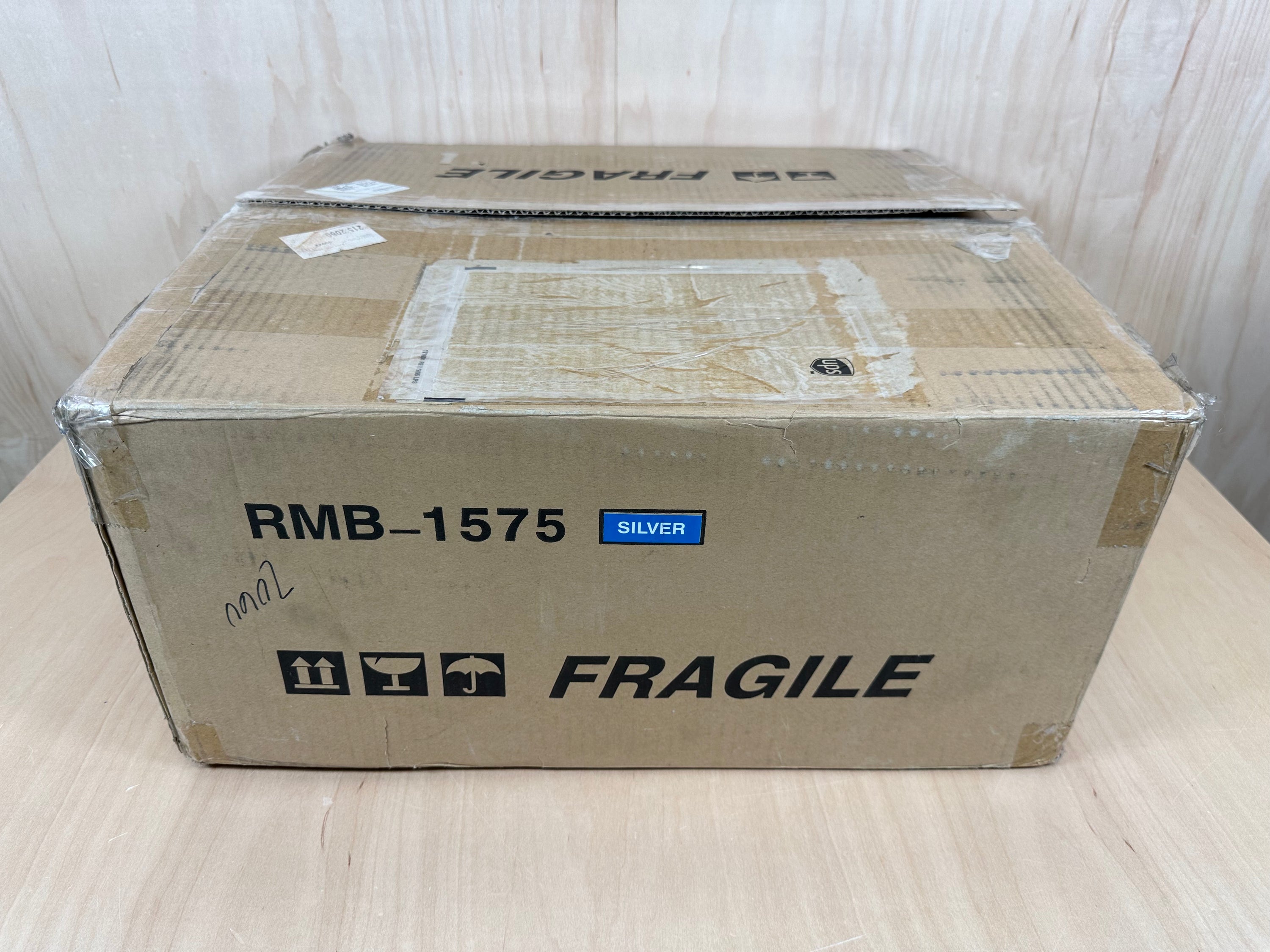 Rotel RMB 1575 Five Channel Amplifier in Silver w/Original Box