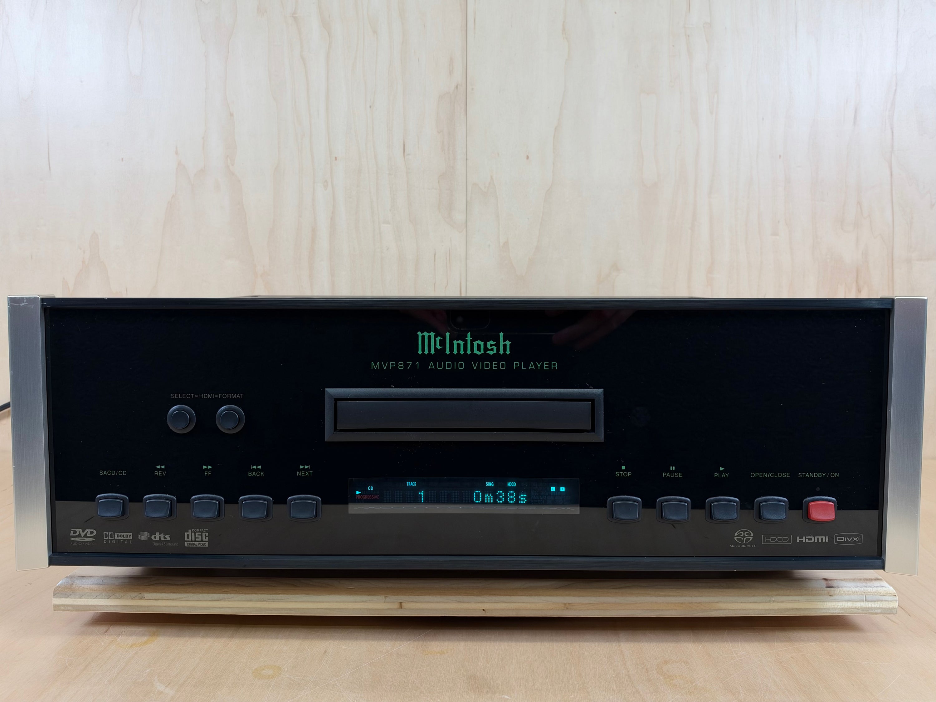 McIntosh MVP871 Audio Video Player DVD/SACD/HDCD