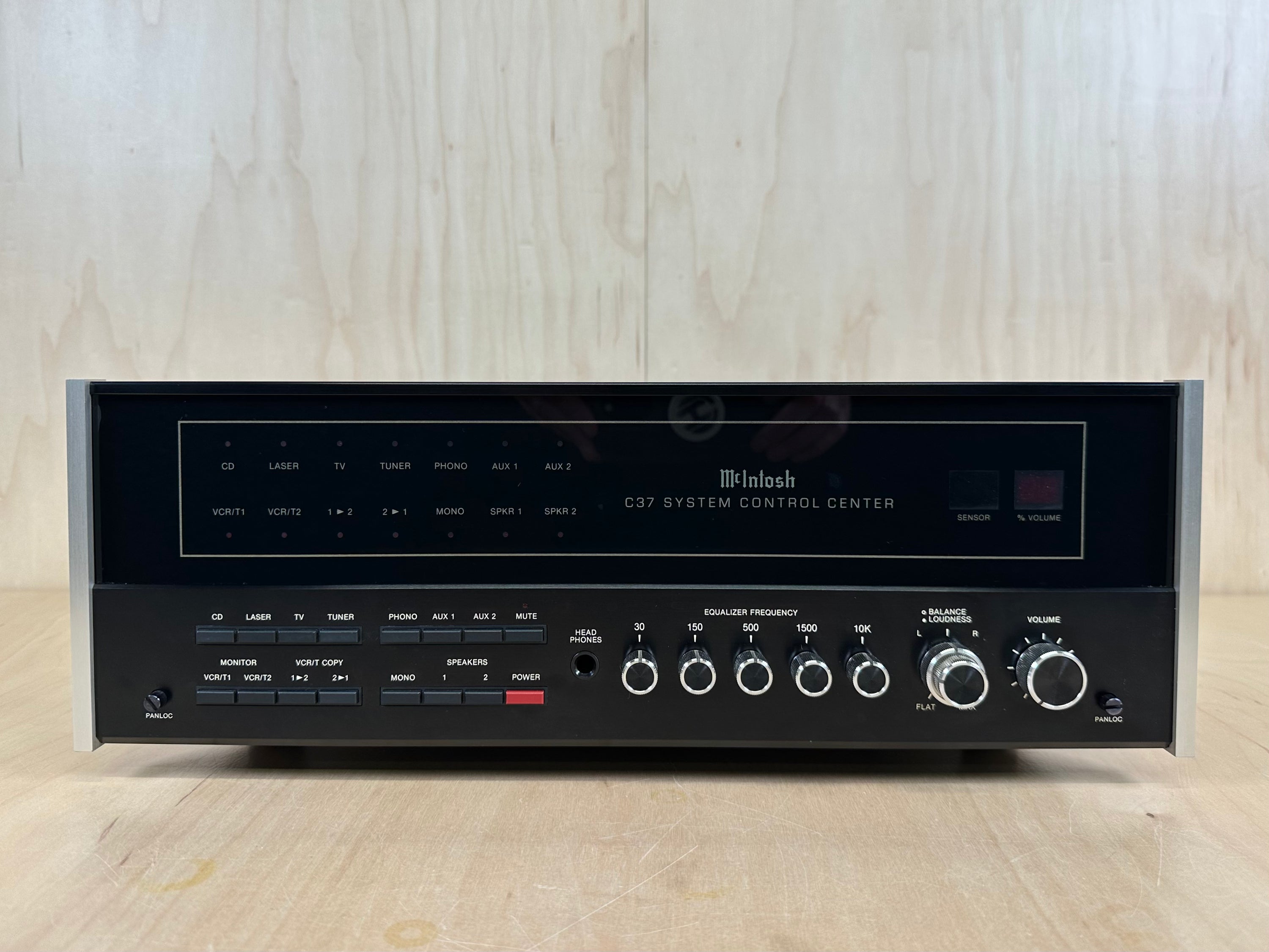 McIntosh C37 System Control Center Preamp