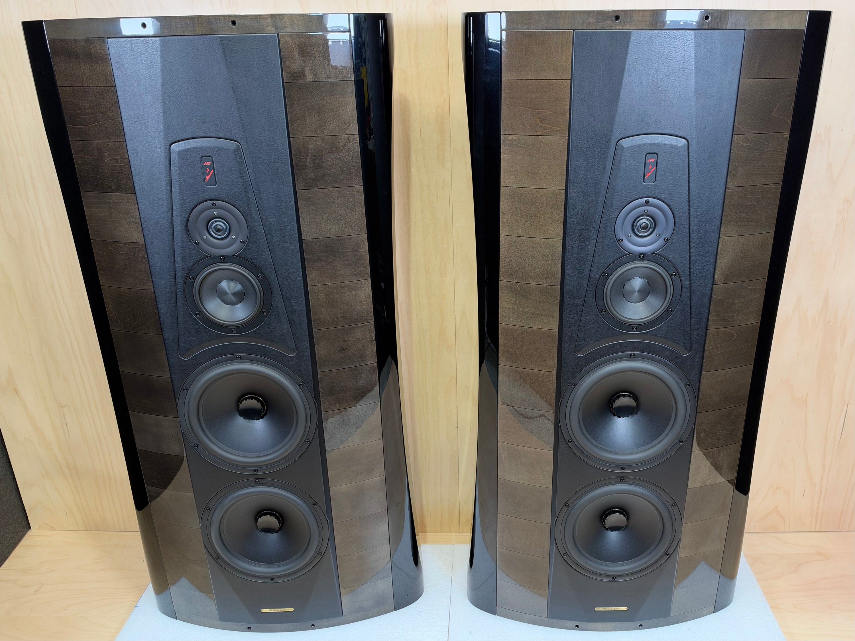 Sonus Faber Stradivari Homage Graphite