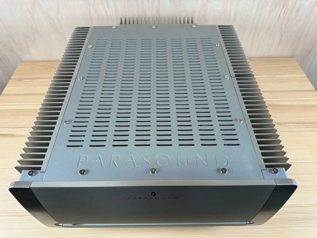 Parasound Halo A51 Five Channel Amplifier