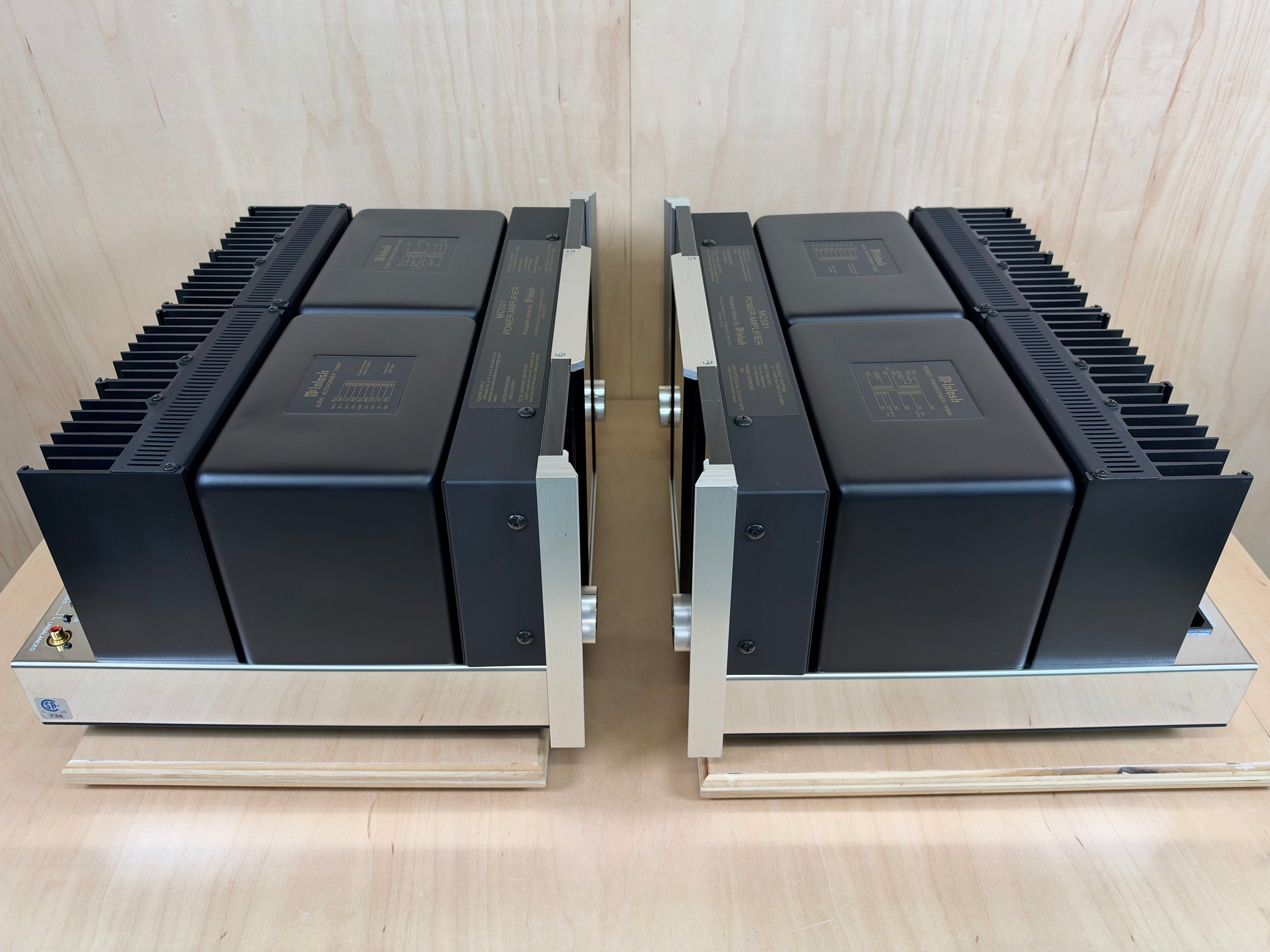 McIntosh MC501 Power Amplifiers w/ Consecutive Serial Numbers