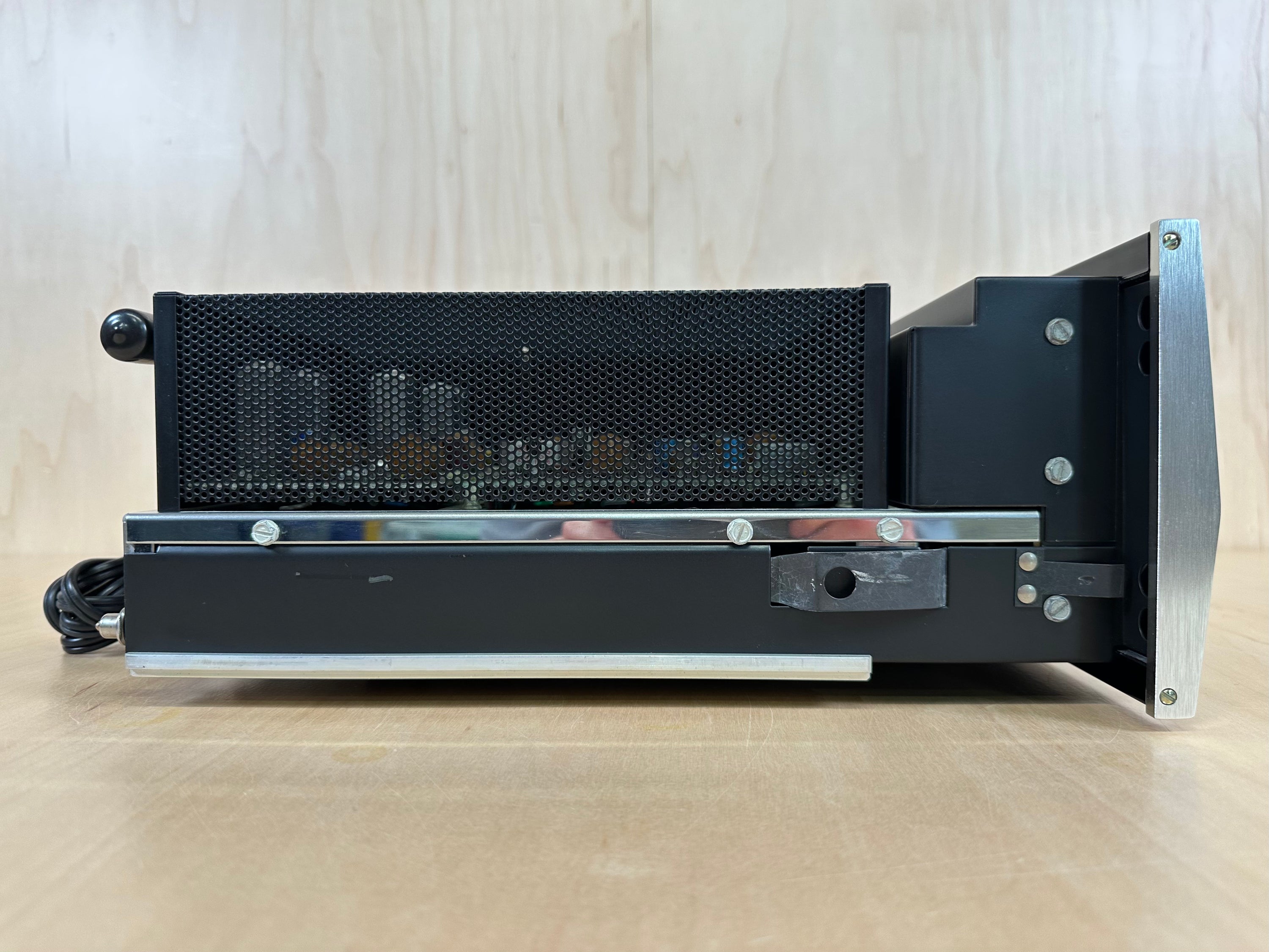 McIntosh Model MR 74 Stereophonic AM/FM Tuner w/New Factory Box
