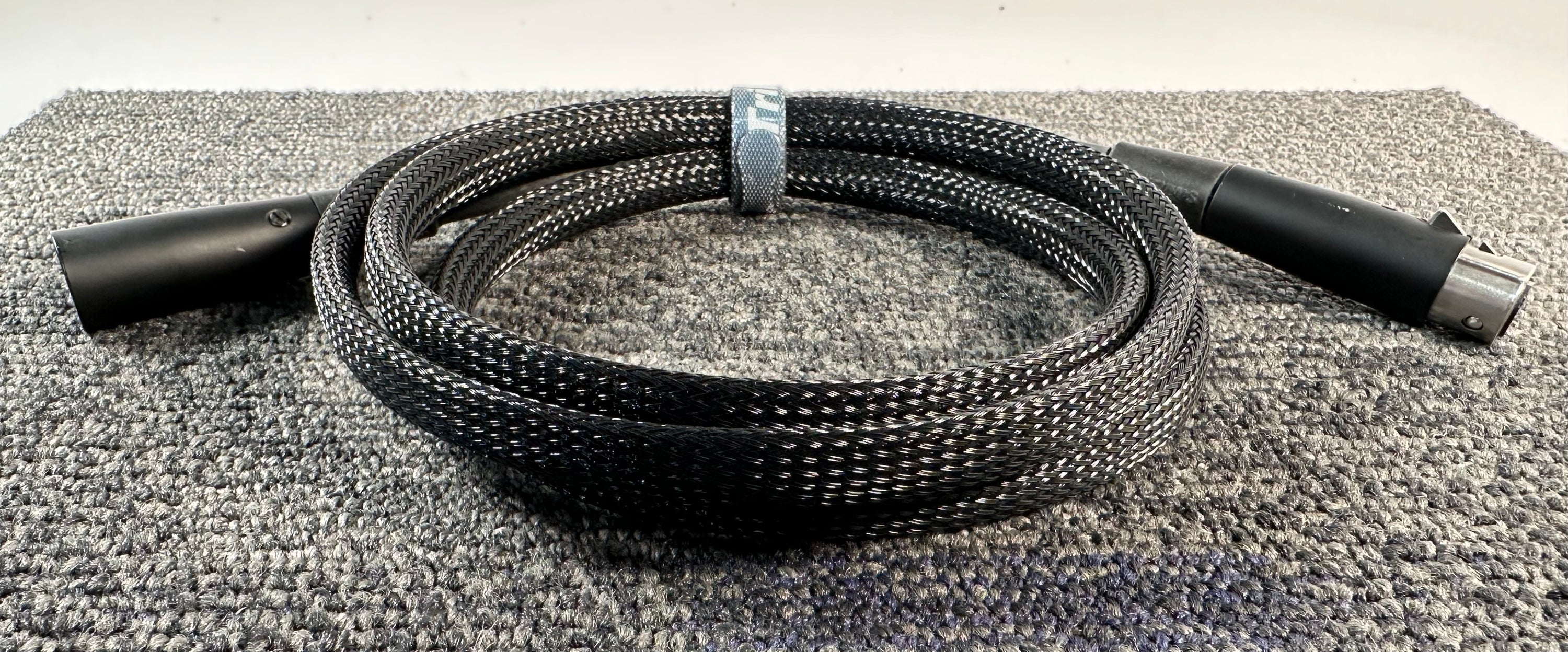 Kimber Illuminati DX50 AES/EBU XLR Digital Cable 1.5 Meter – Record ...