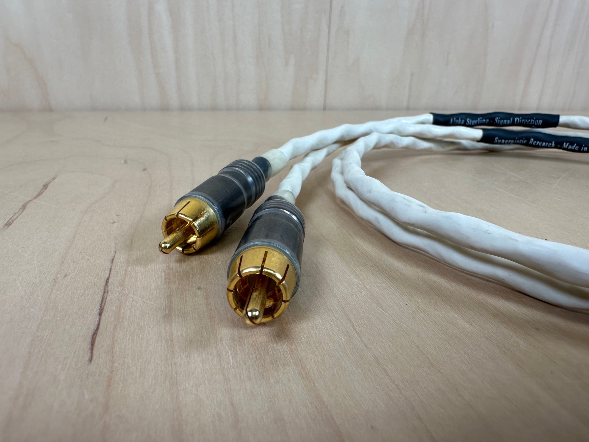 Synergistic Research Alpha Sterling RCA Interconnects 1 Meter