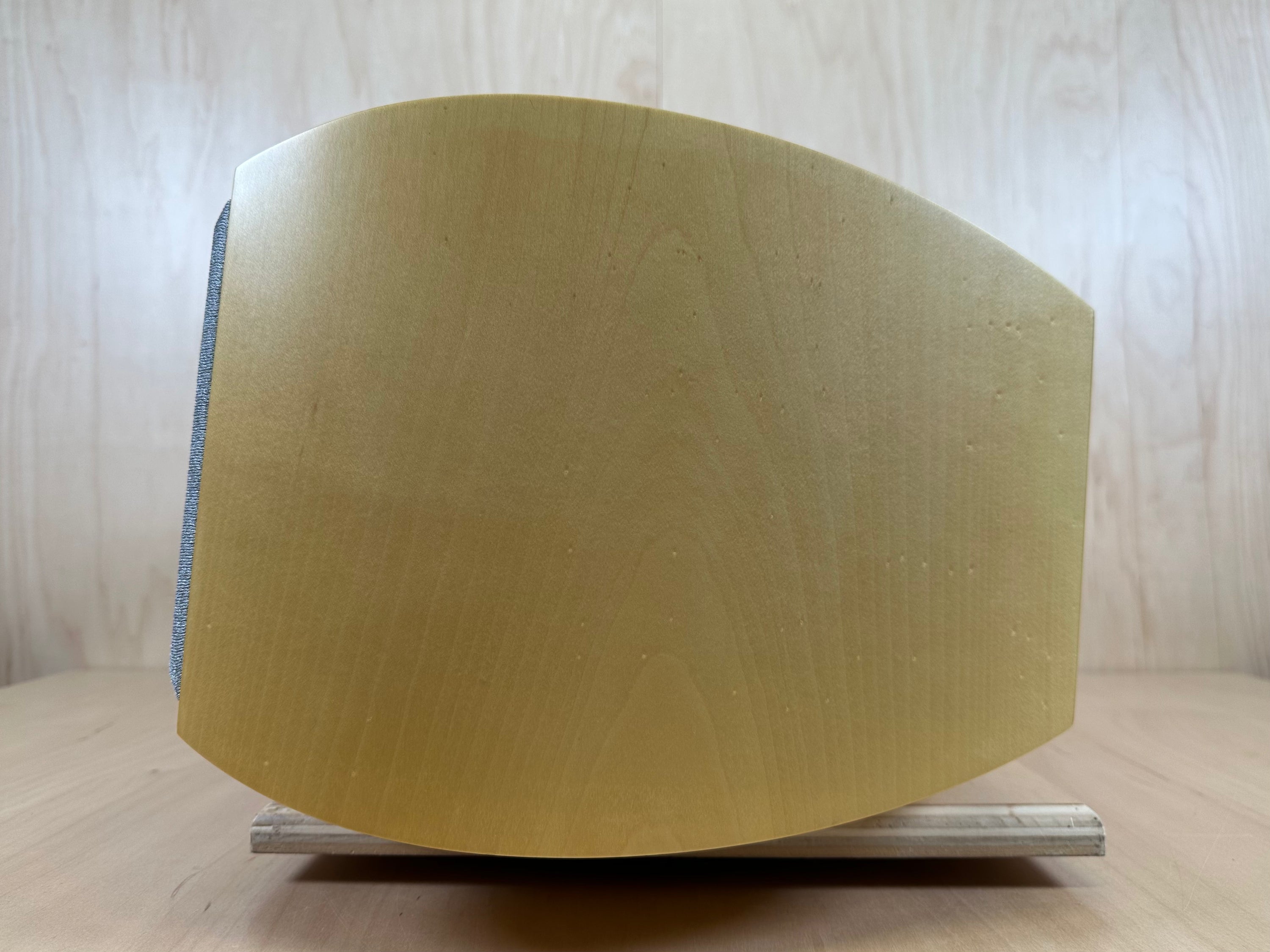Kef XQ Two C Center Channel Speaker Light Maple w/Kef Rubber Pad