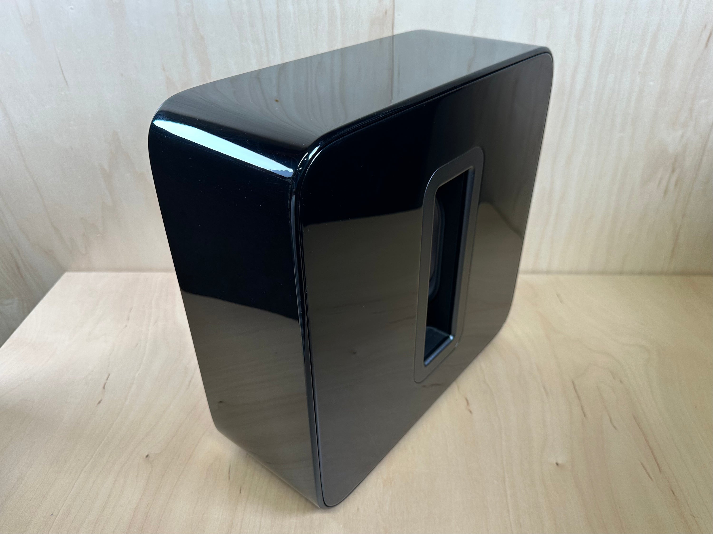 Sonos Wireless Subwoofer Gen 3 Model S26