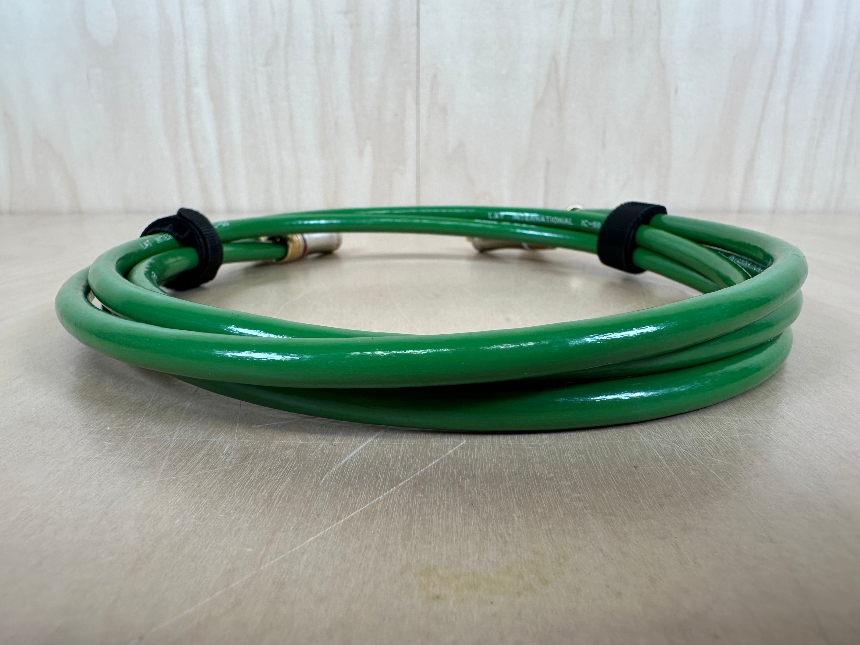 LAT International IC-50 RCA Interconnects 1 meter