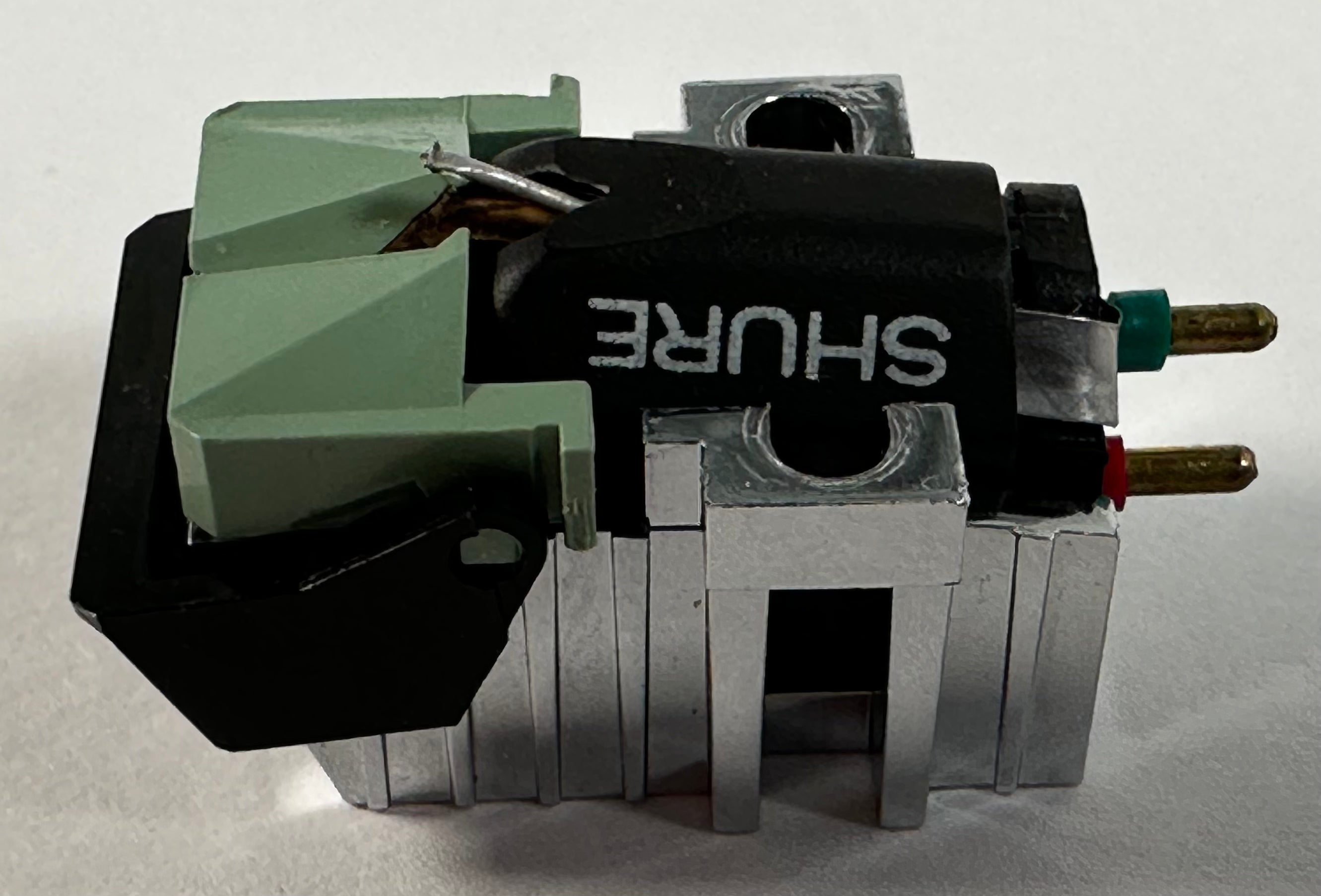 Shure V15 Type III Phono Cartridge with Stylus and New Pfanstiehl Shure V15 Type III Phono Cartridge with Stylus and New Pfanstiehl