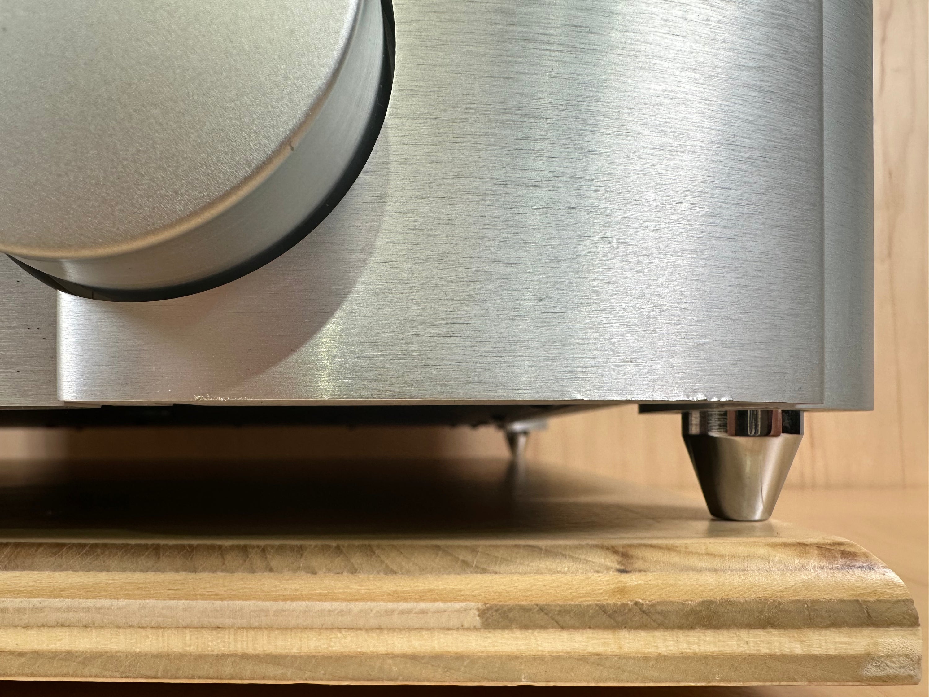 Simaudio Moon 600i Integrated Amplifier