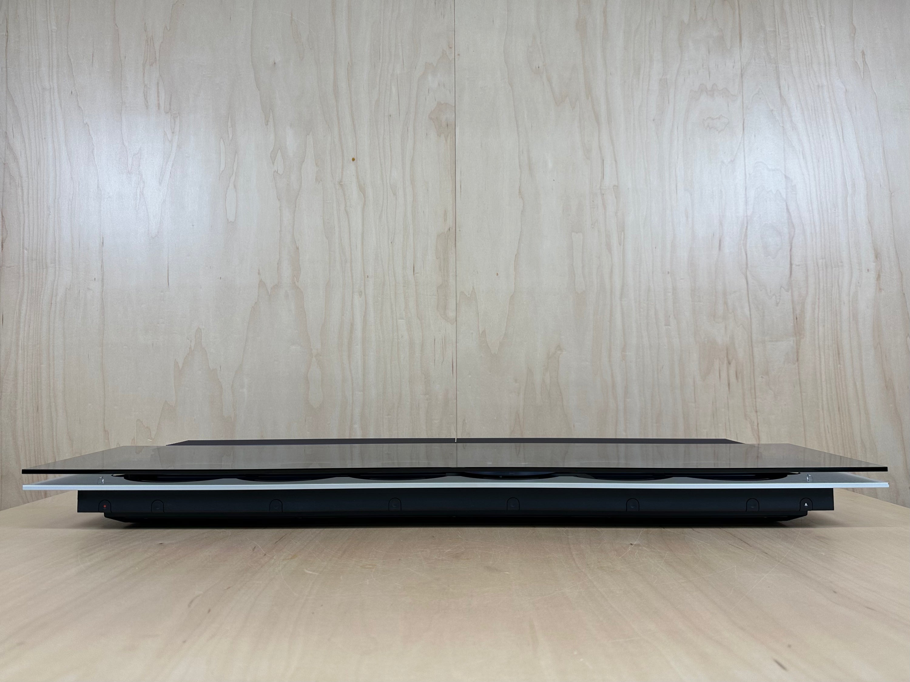 Bang & Olufsen BeoSound 9000 (CD 9000) Type 2563 MK II Version