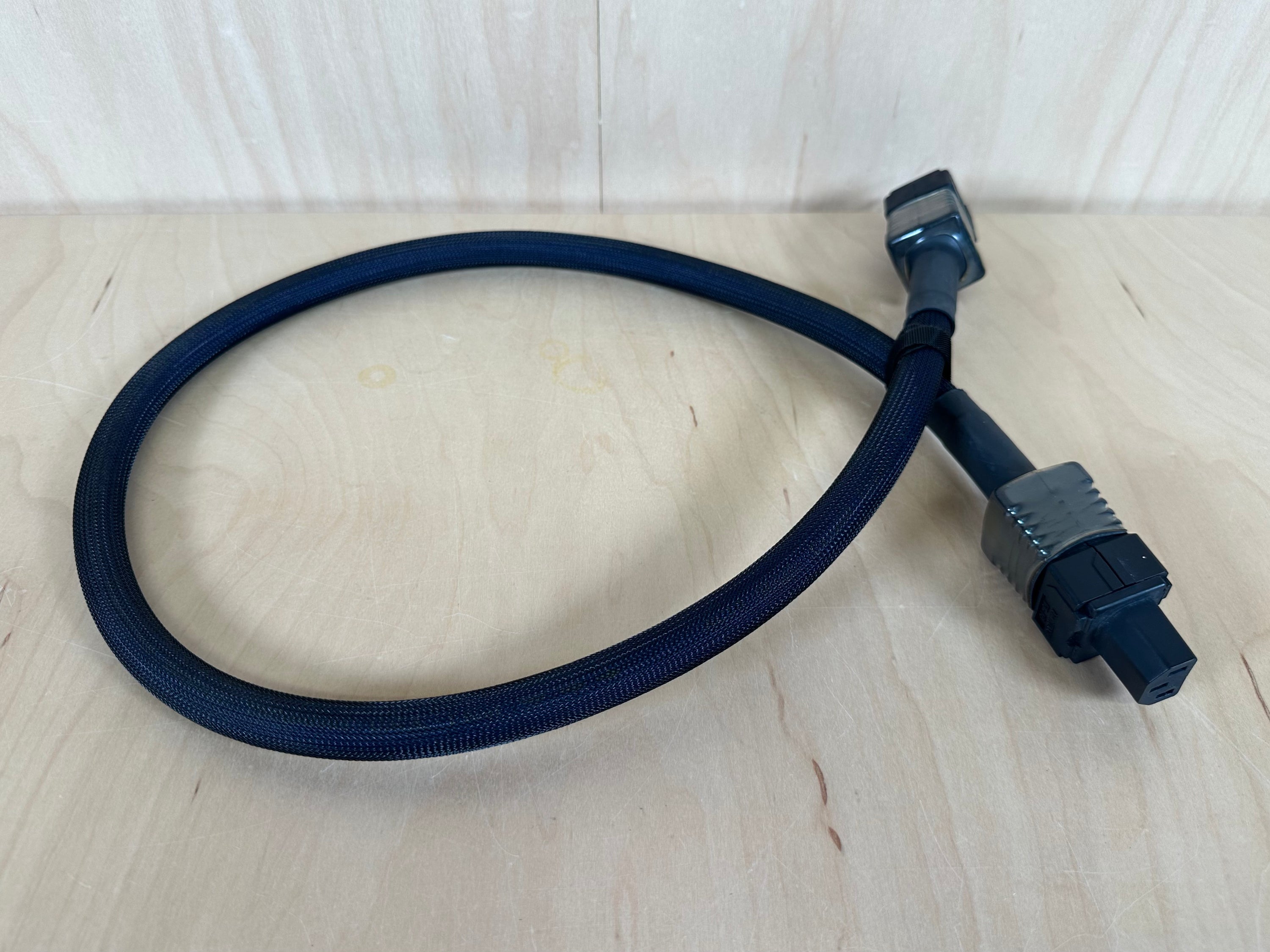 Harmonic Technology Fantasy AC10 Power Cable 1 Meter