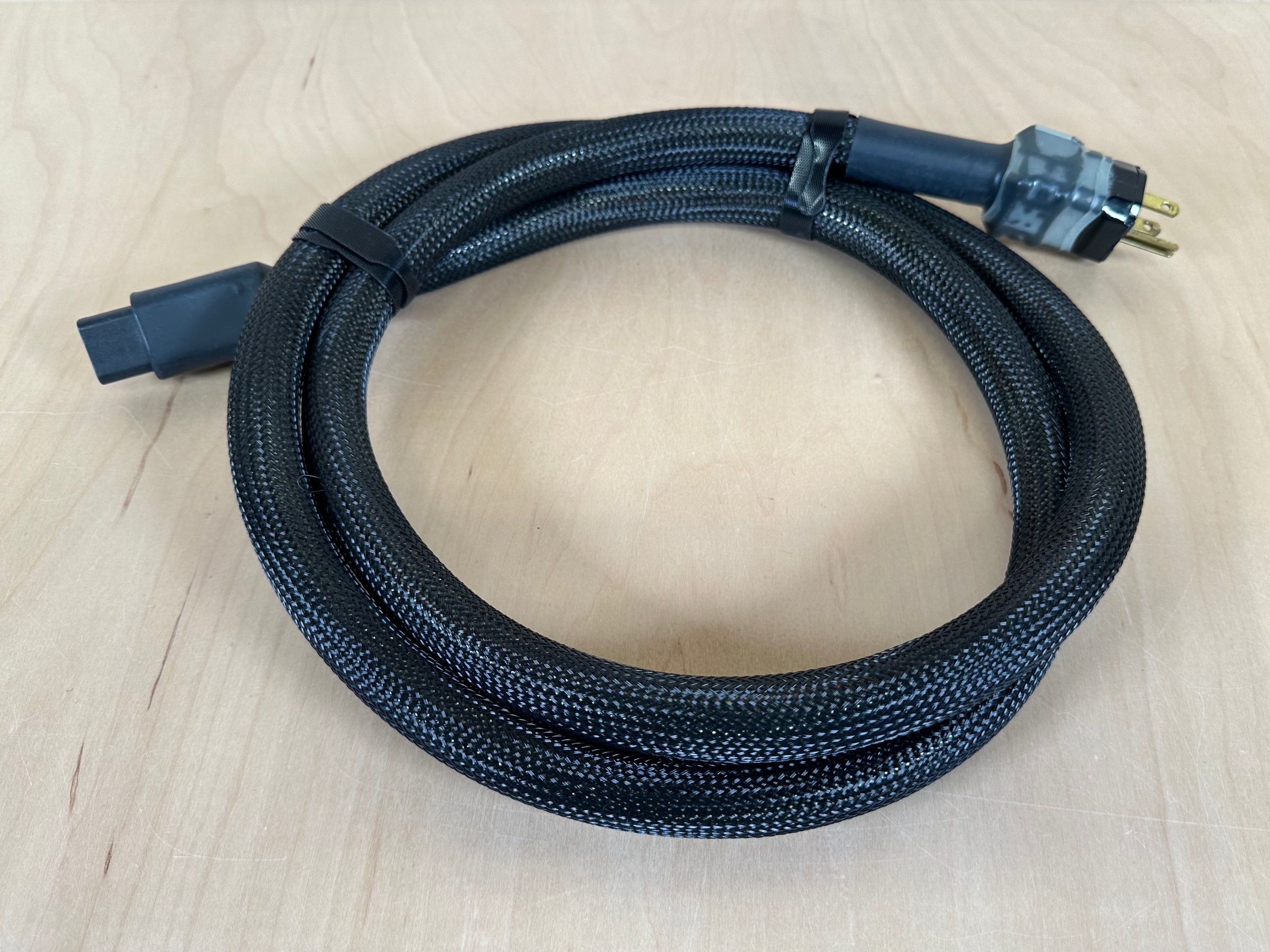 Virtual Dynamics Power Three 6' AC Cable