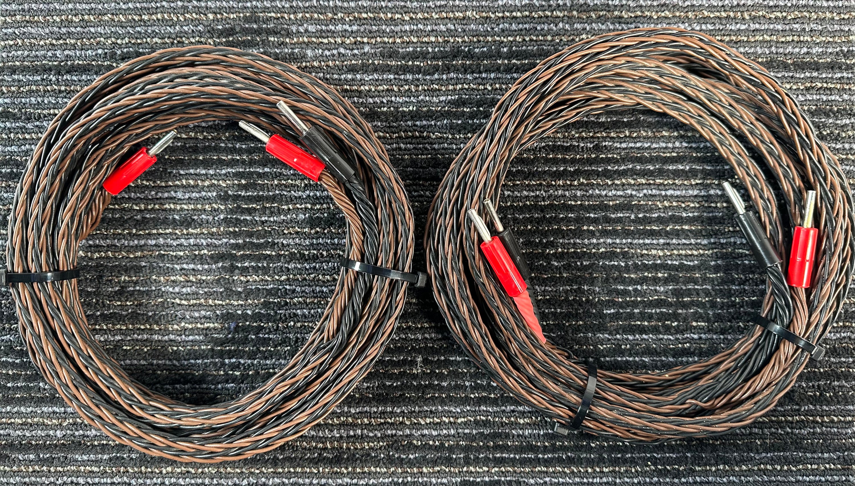 Kimber Kable 8PR Black & Brown Speaker Cables 8' – Record Mart HiFi Kimber Kable 8PR Black & Brown Speaker Cables 8' – Record Mart HiFi